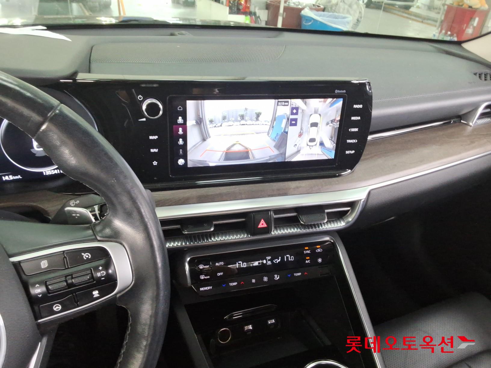 2023 - kia k5