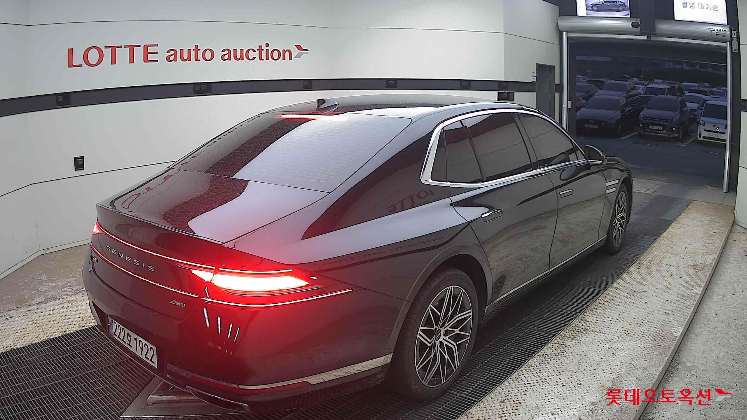 2023 - genesis g90
