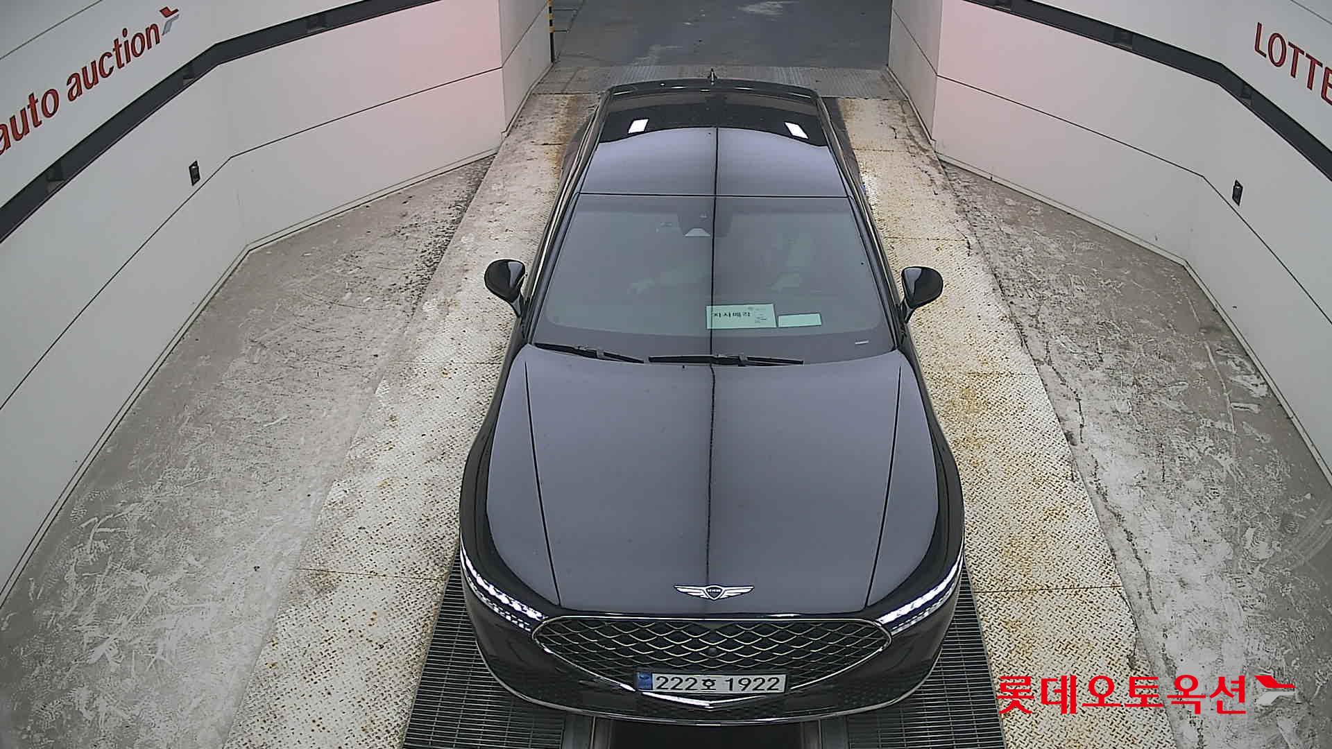 2023 - genesis g90
