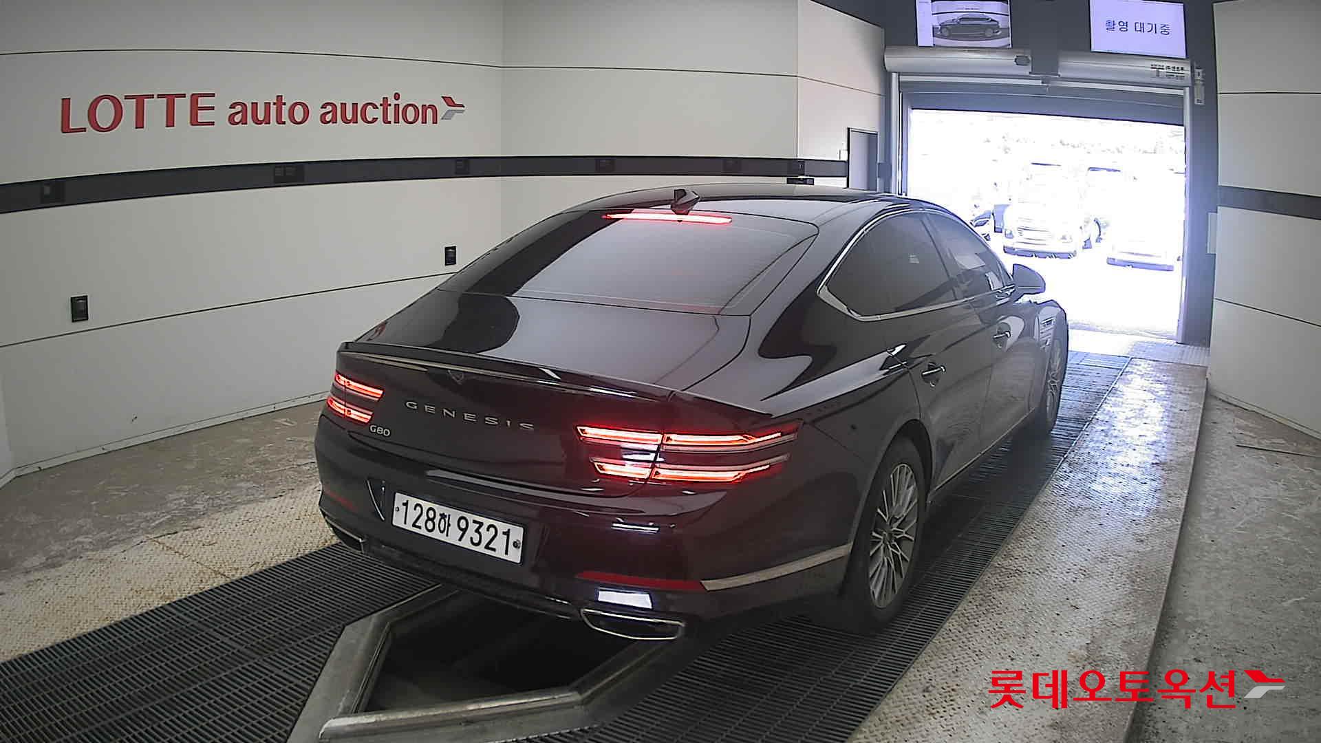 2021 - genesis g80