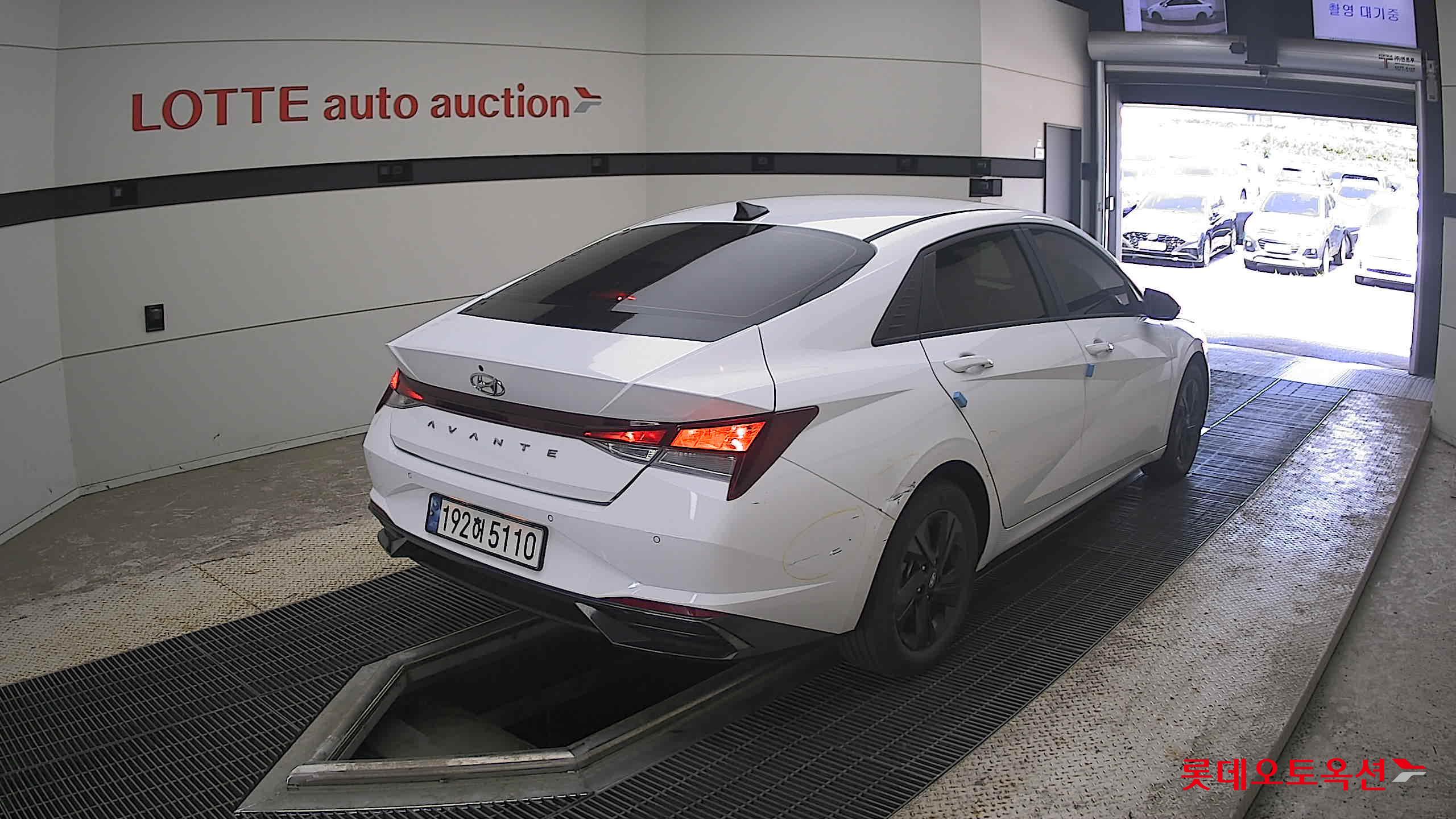 2023 - hyundai avante