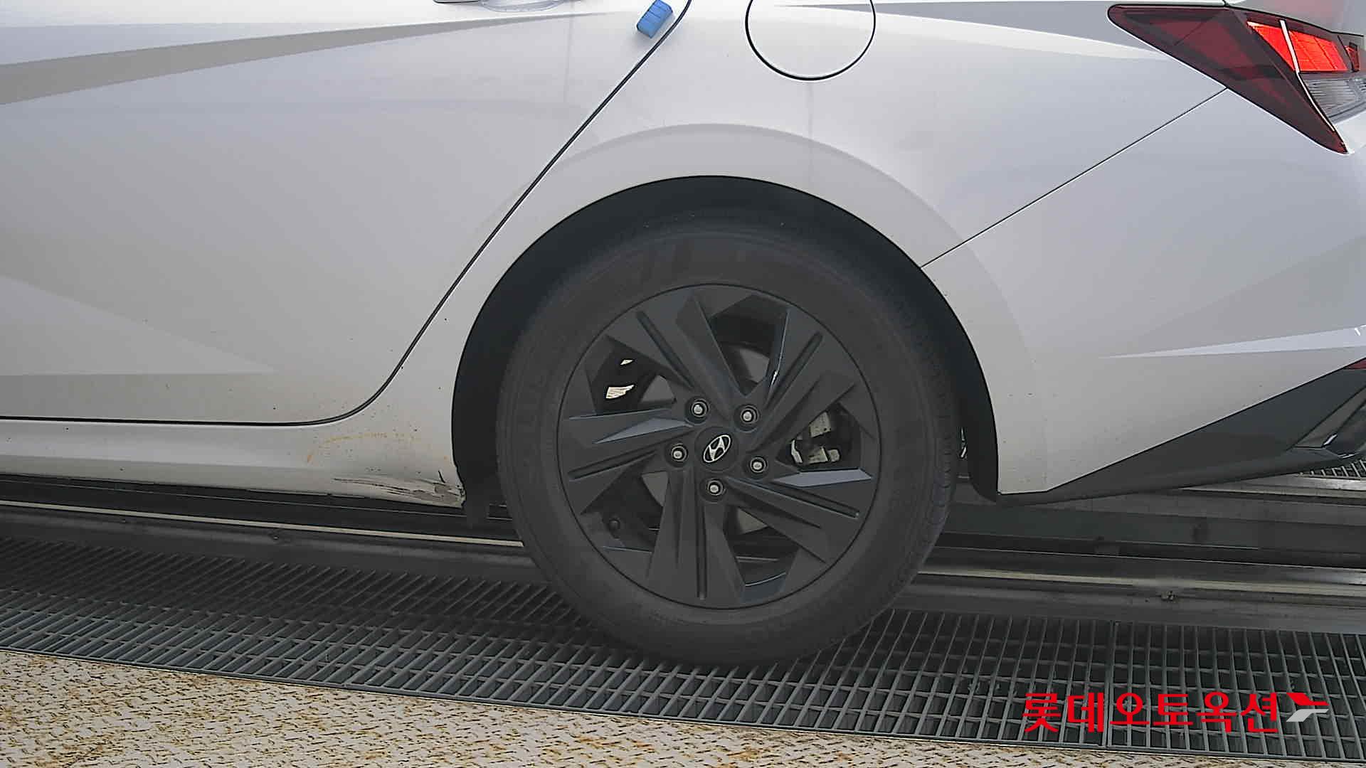 2023 - hyundai avante