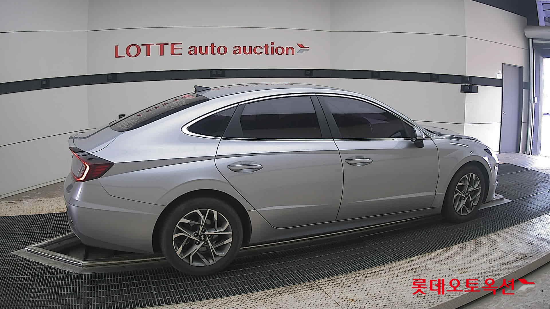 2020 - hyundai sonata