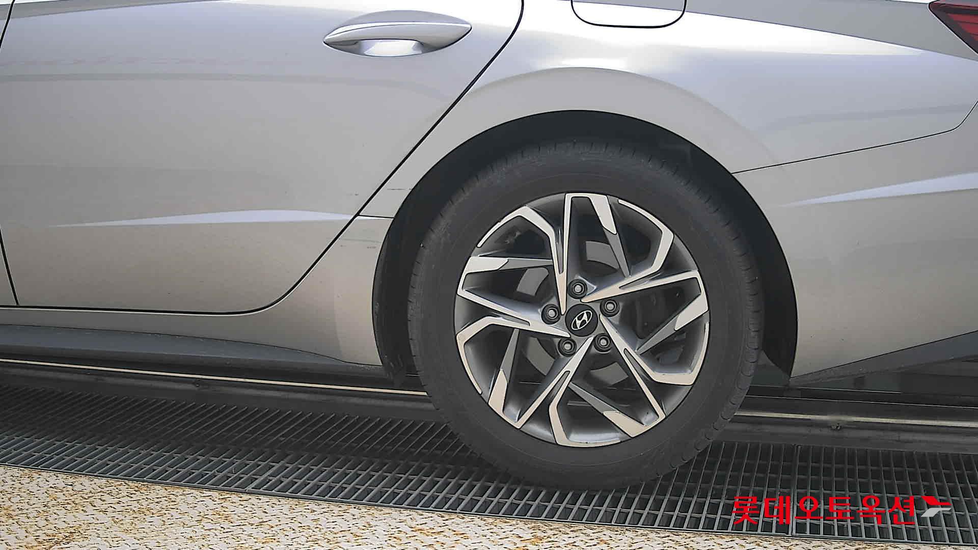 2020 - hyundai sonata