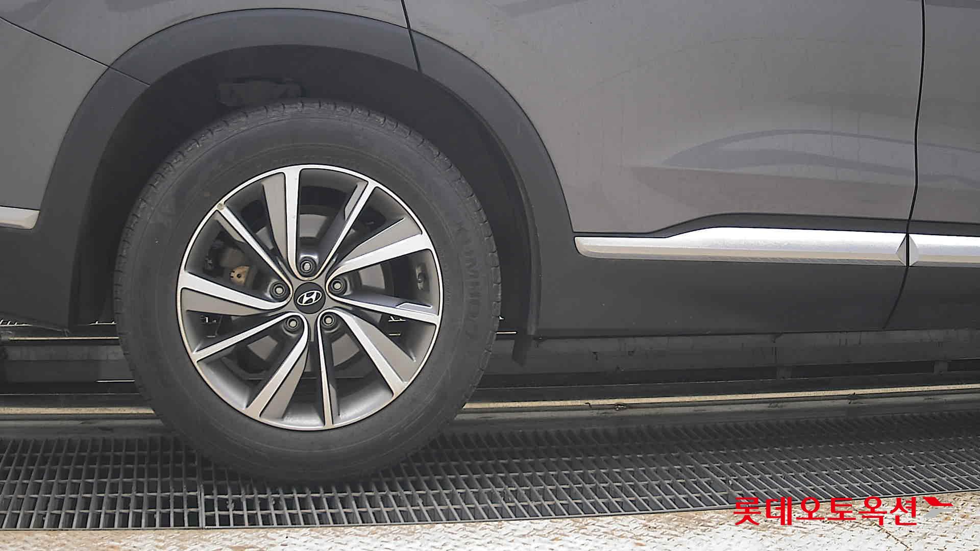 2020 - hyundai santafe