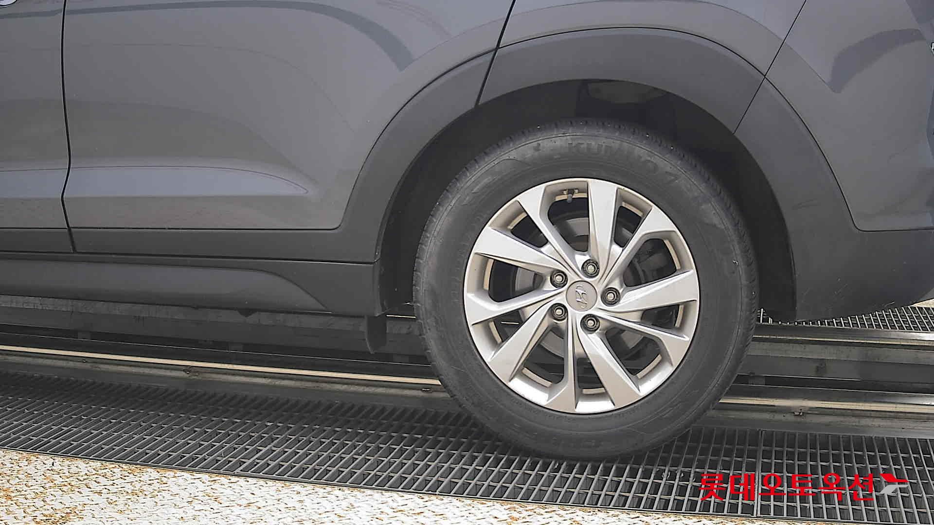 2020 - hyundai tucson