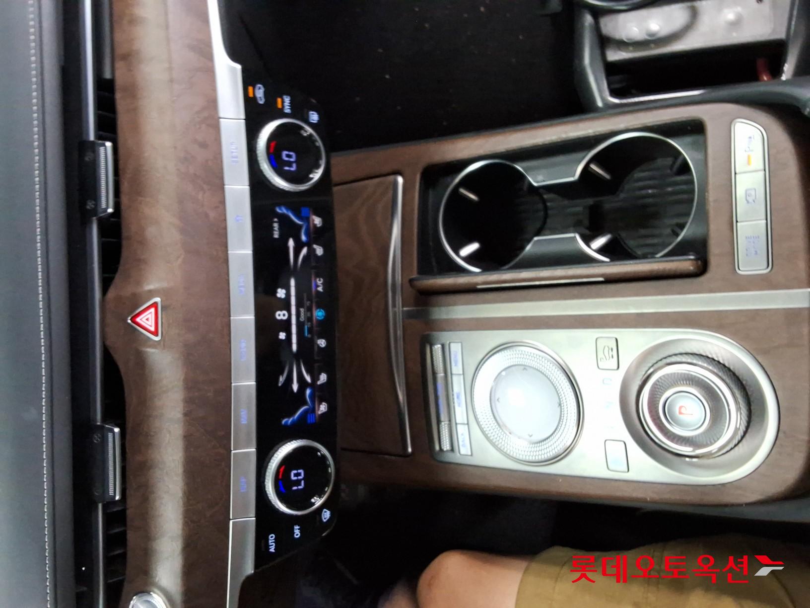 2021 - genesis g80