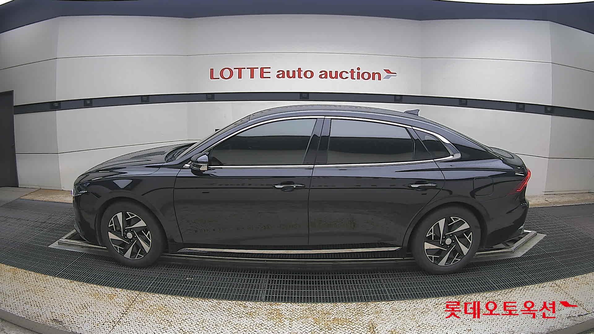 2021 - hyundai grandeur