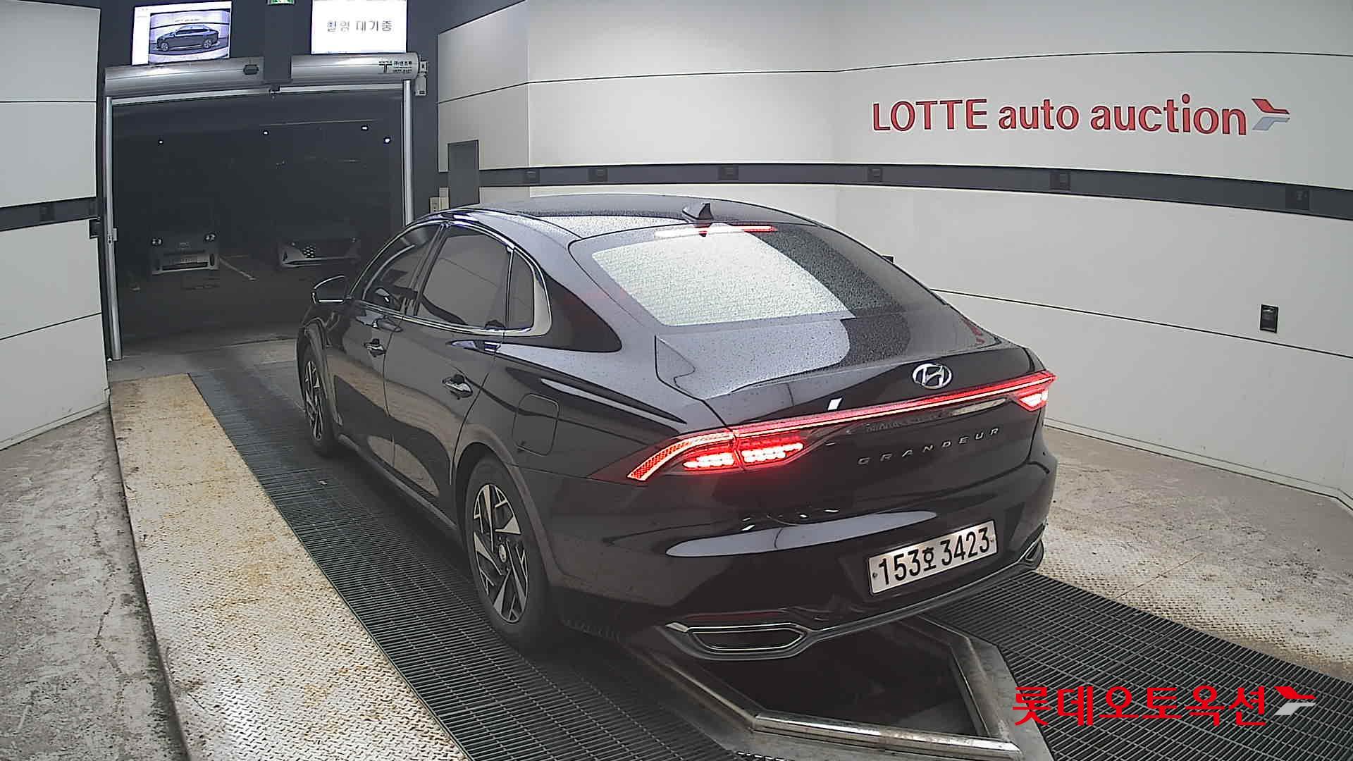 2021 - hyundai grandeur