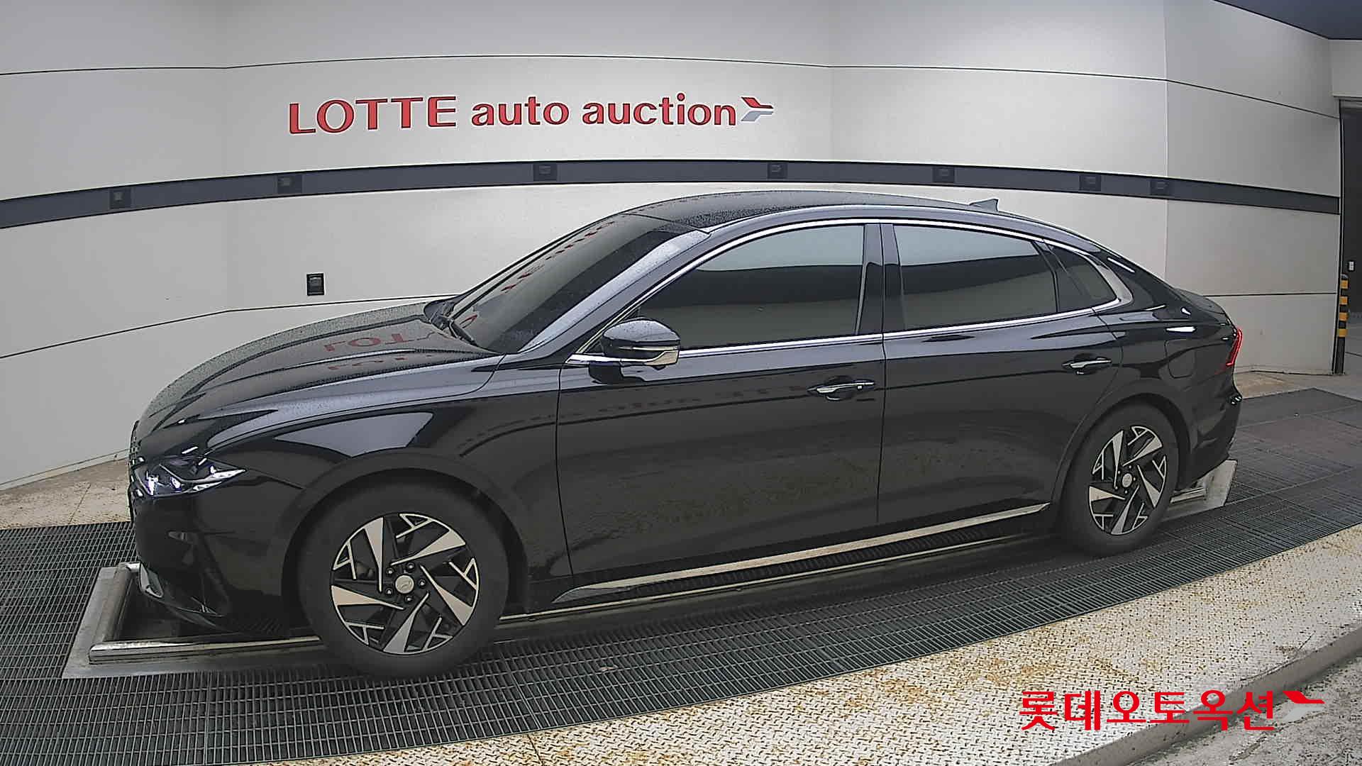 2021 - hyundai grandeur