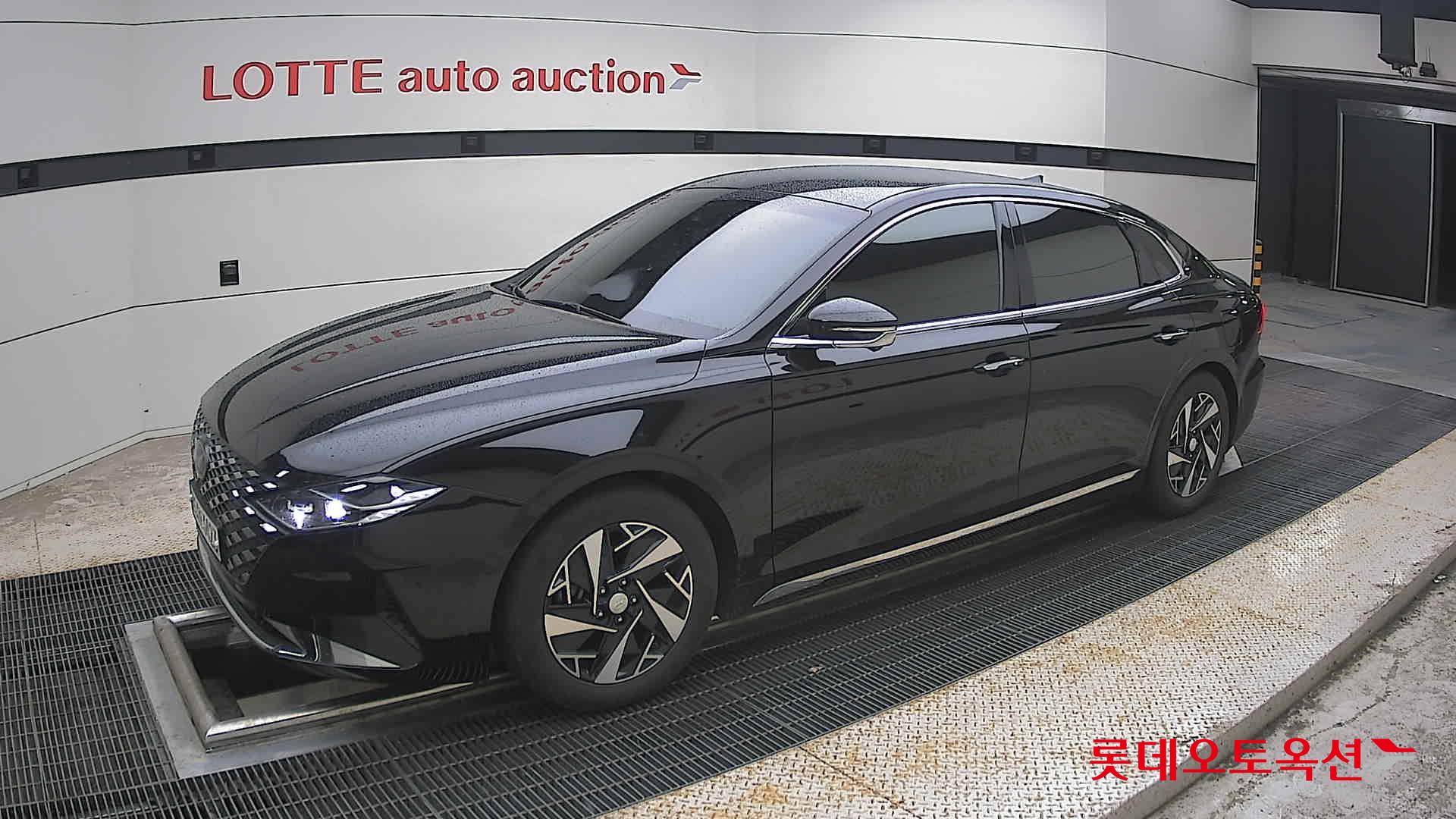 2021 - hyundai grandeur