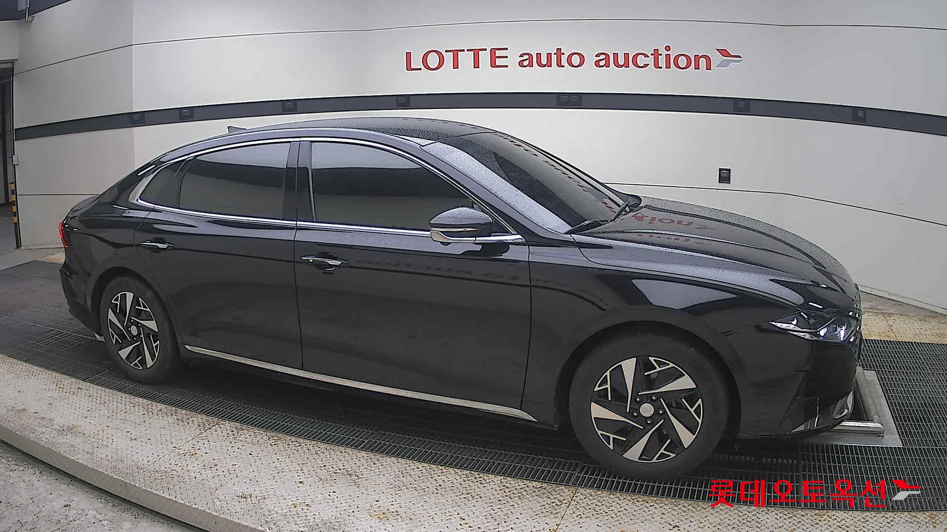 2021 - hyundai grandeur
