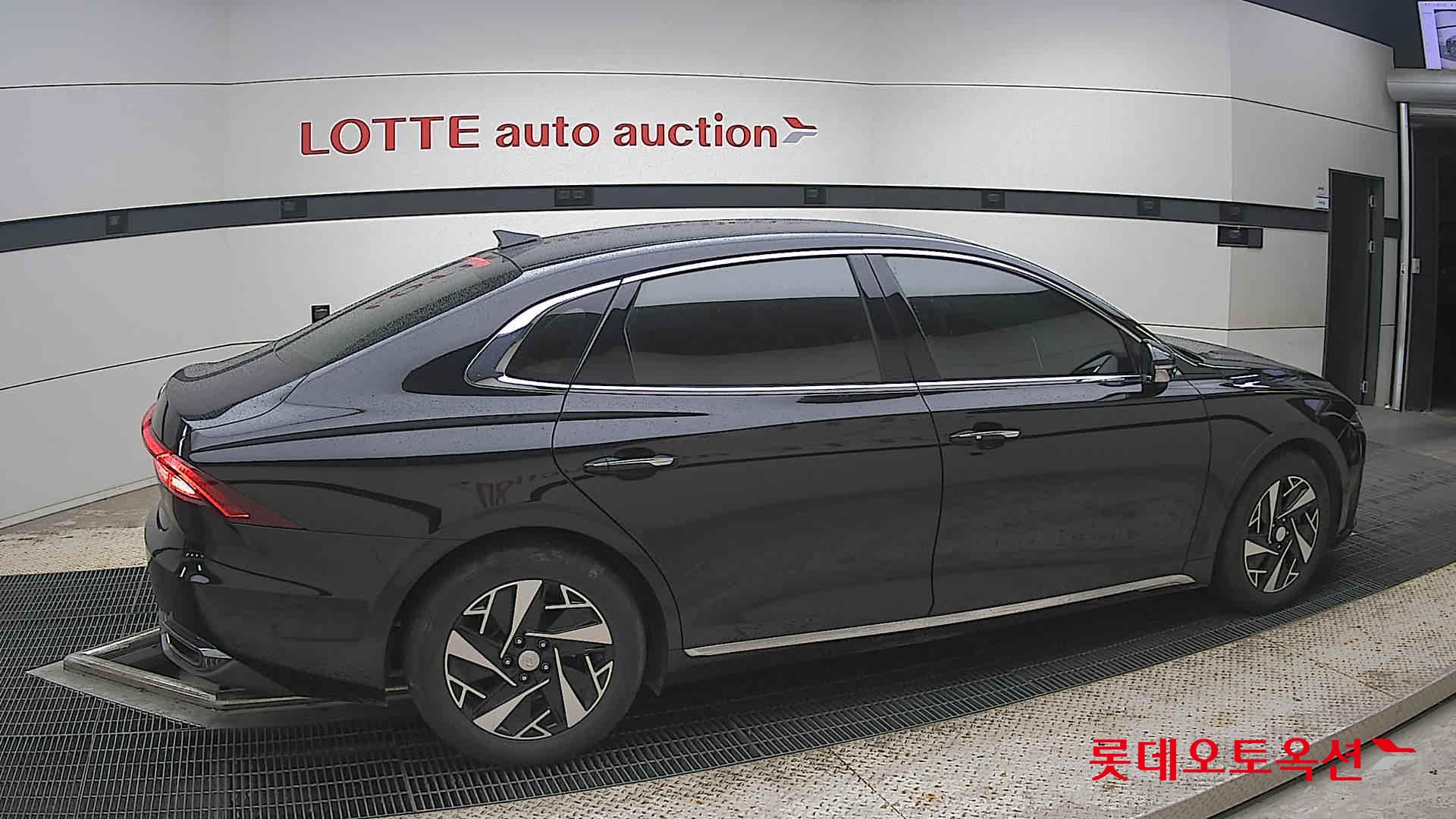 2021 - hyundai grandeur
