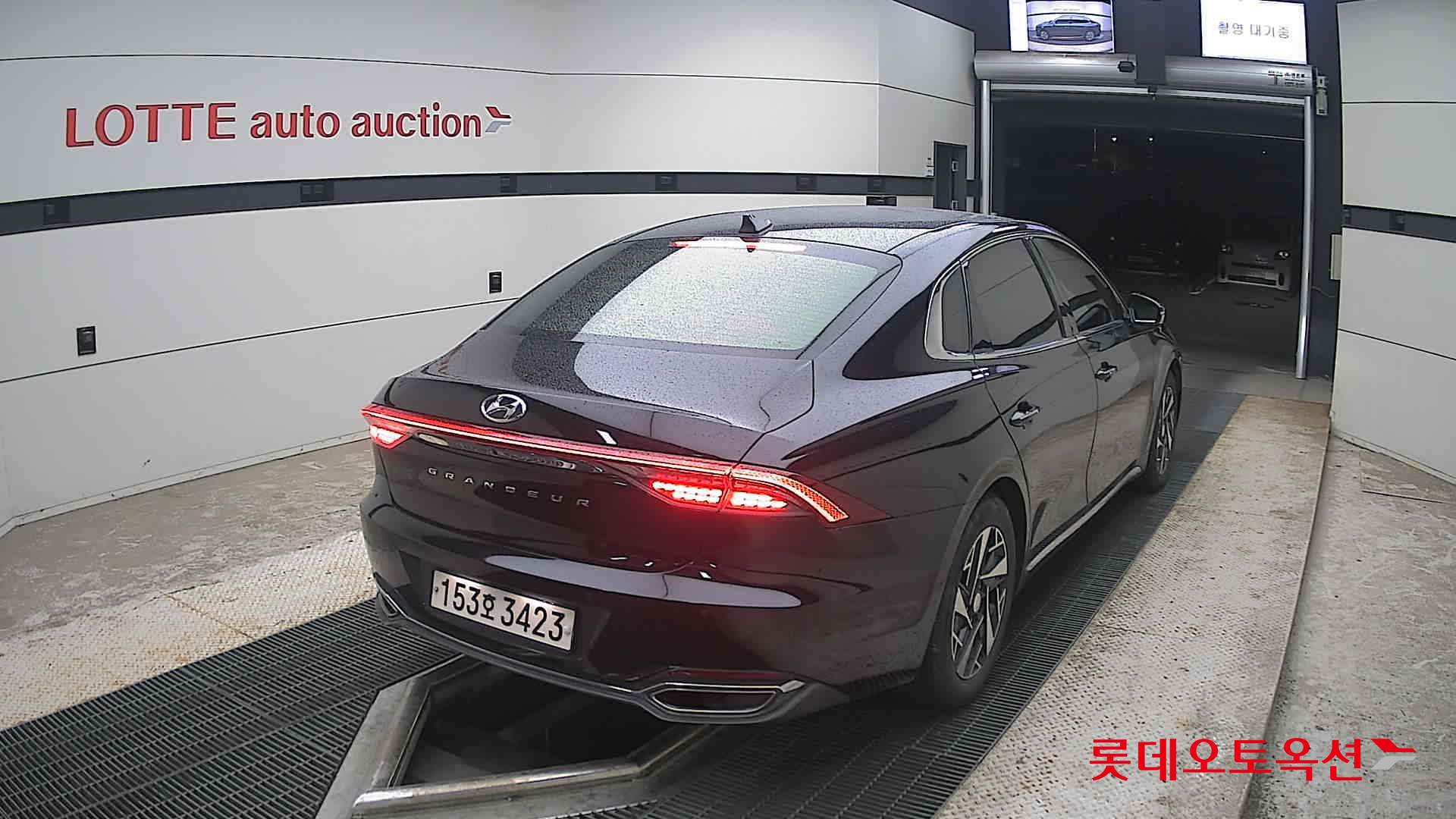 2021 - hyundai grandeur