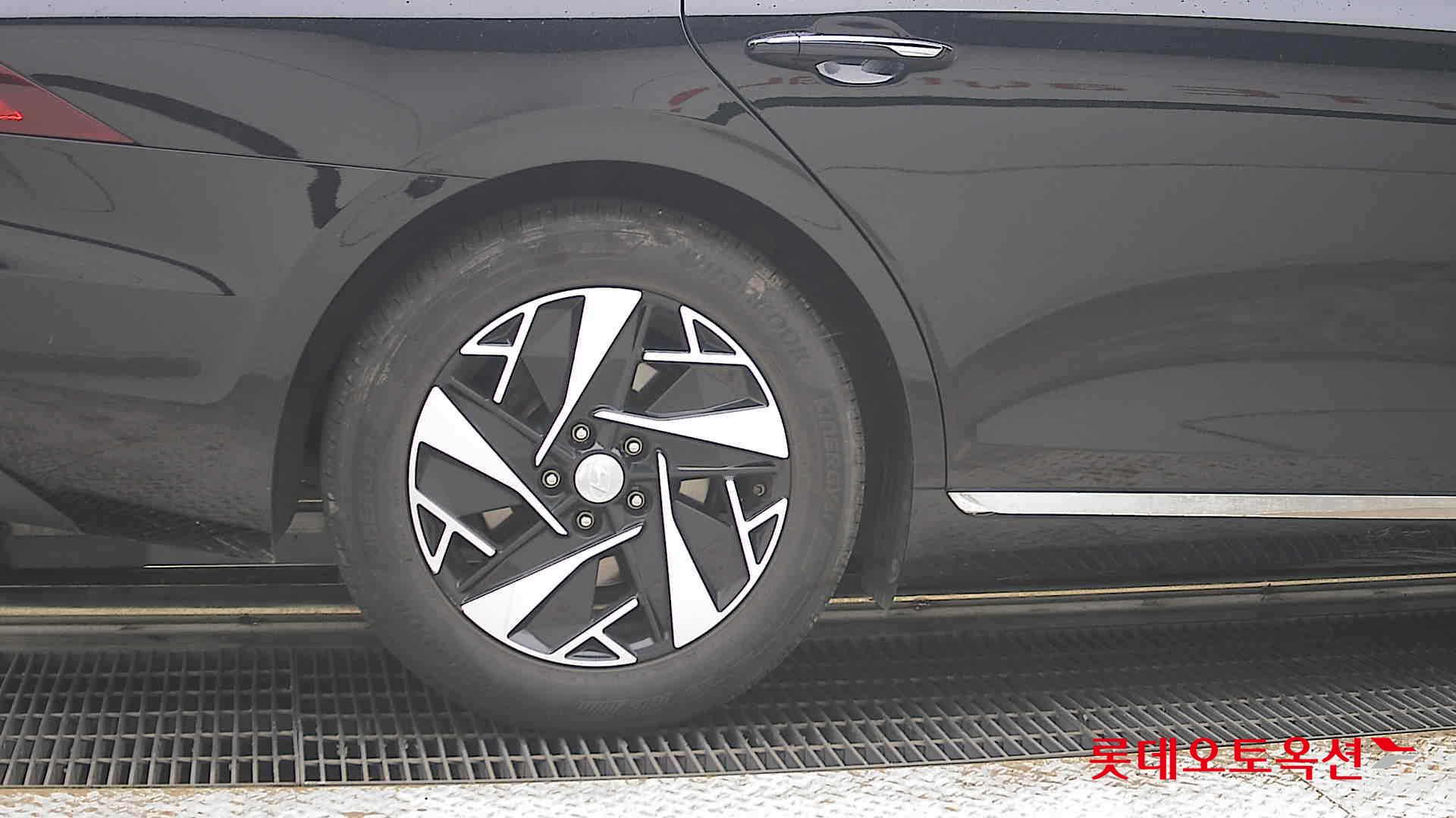 2021 - hyundai grandeur