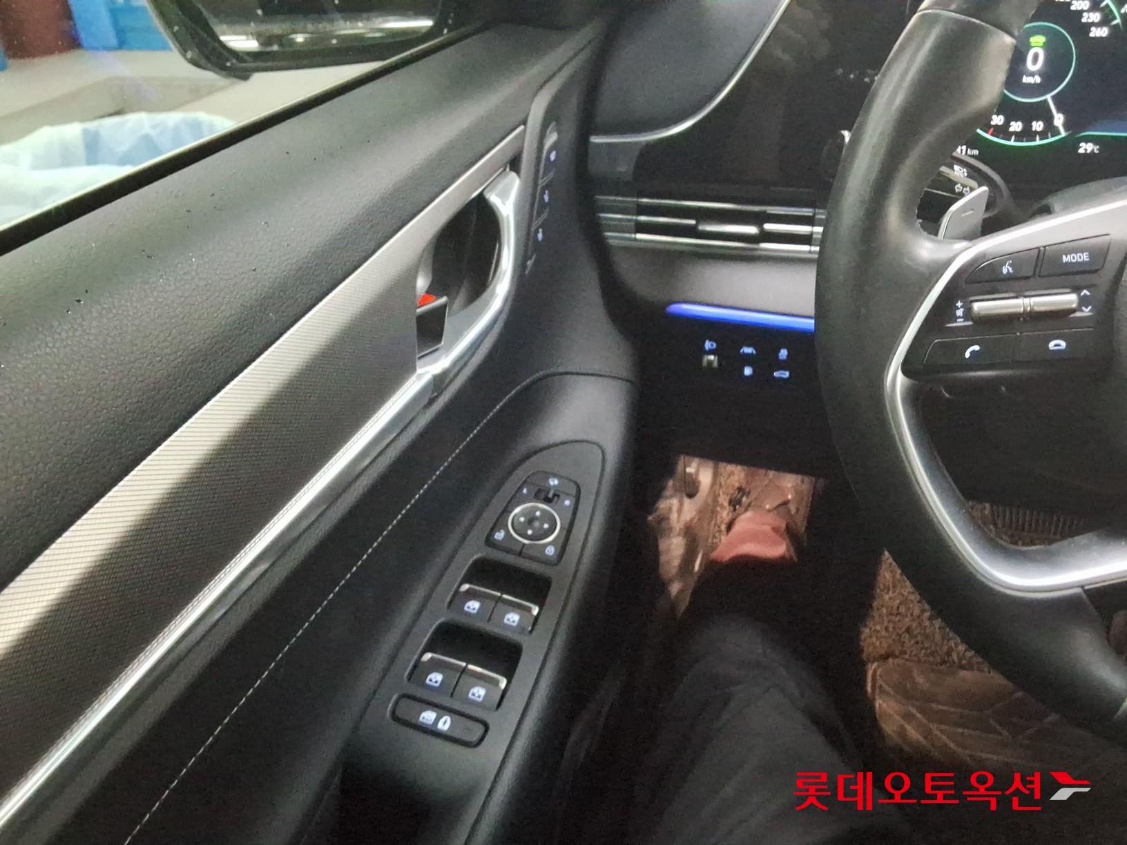 2021 - hyundai grandeur
