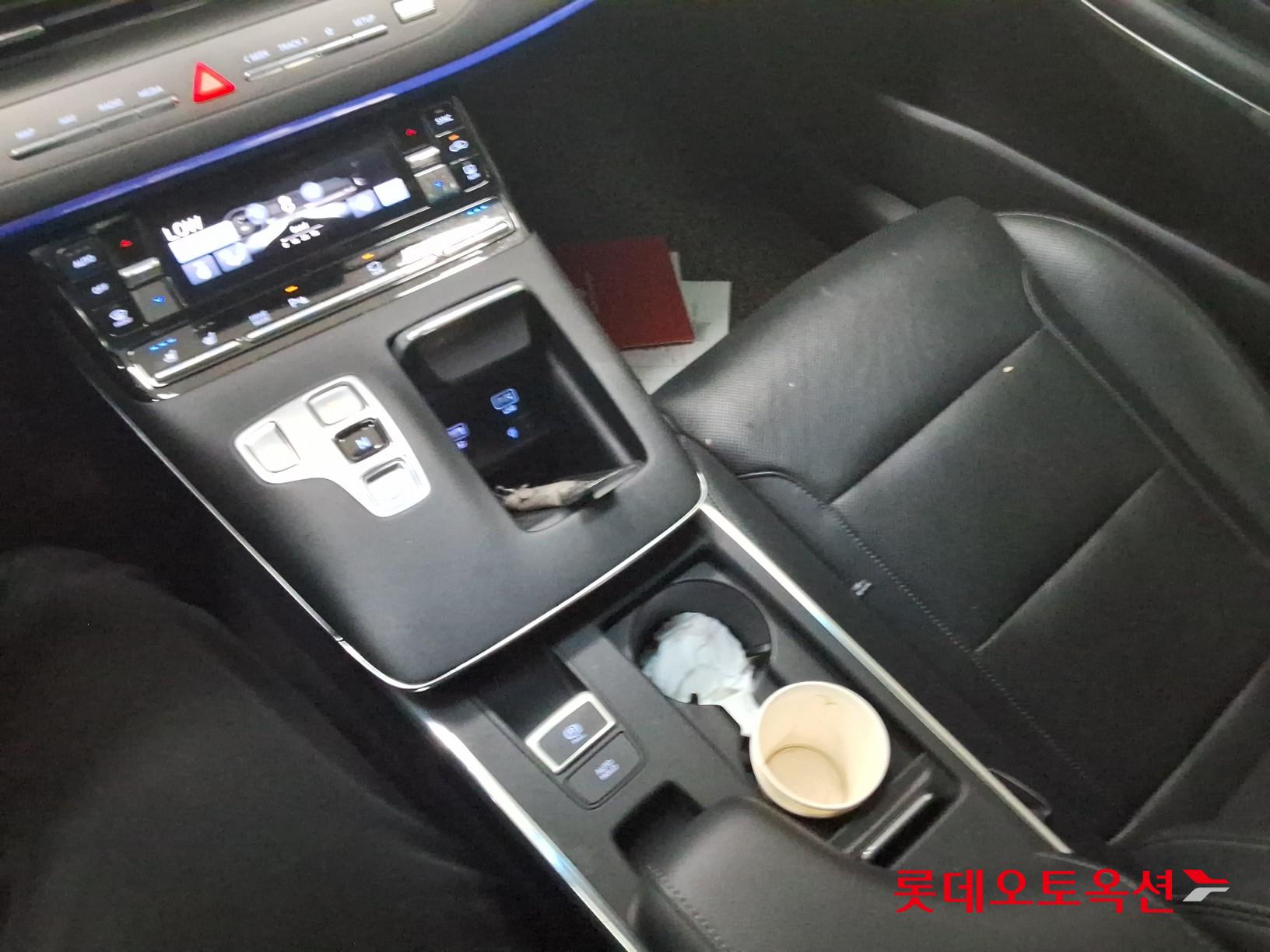 2021 - hyundai grandeur
