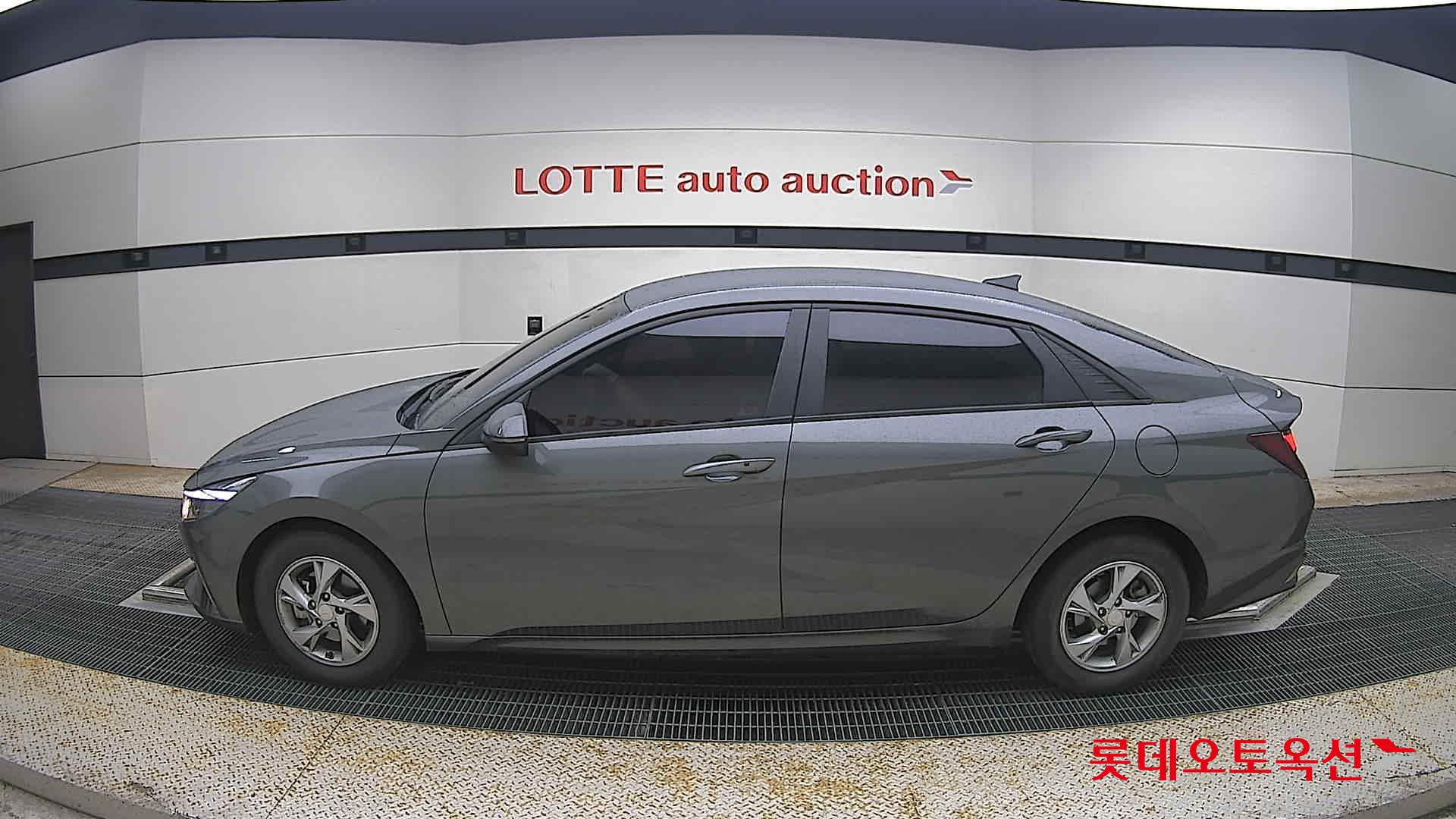 2021 - hyundai avante