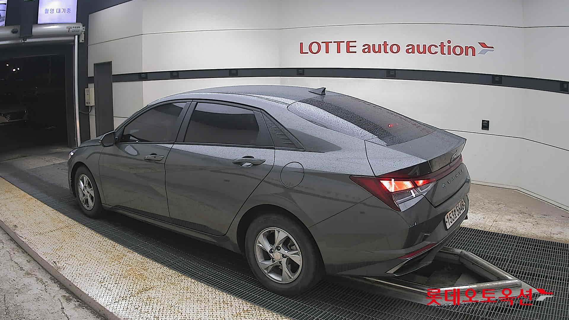 2021 - hyundai avante