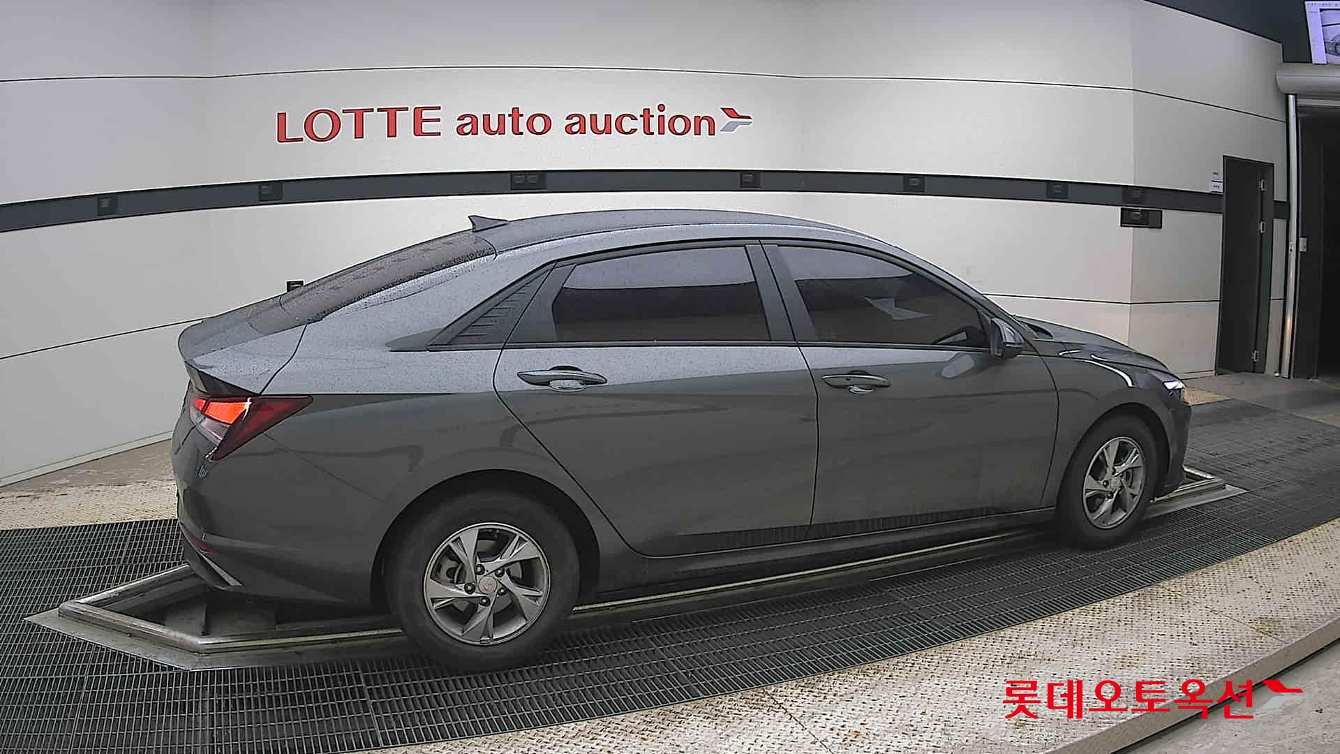 2021 - hyundai avante