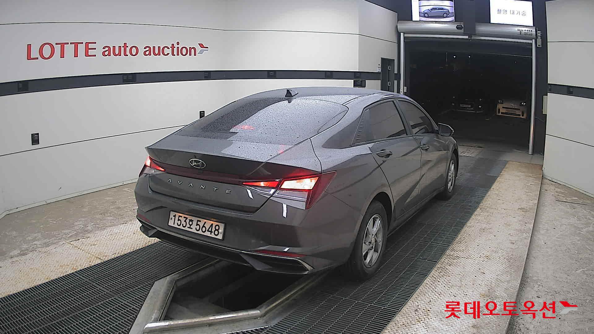 2021 - hyundai avante