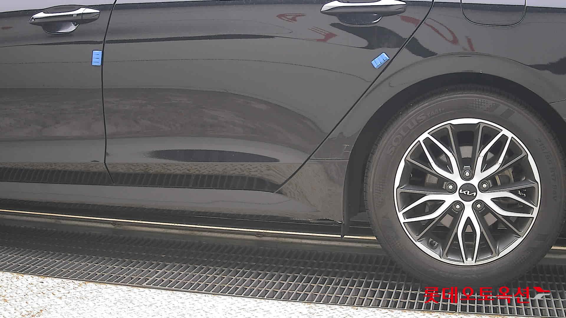 2022 - kia k5
