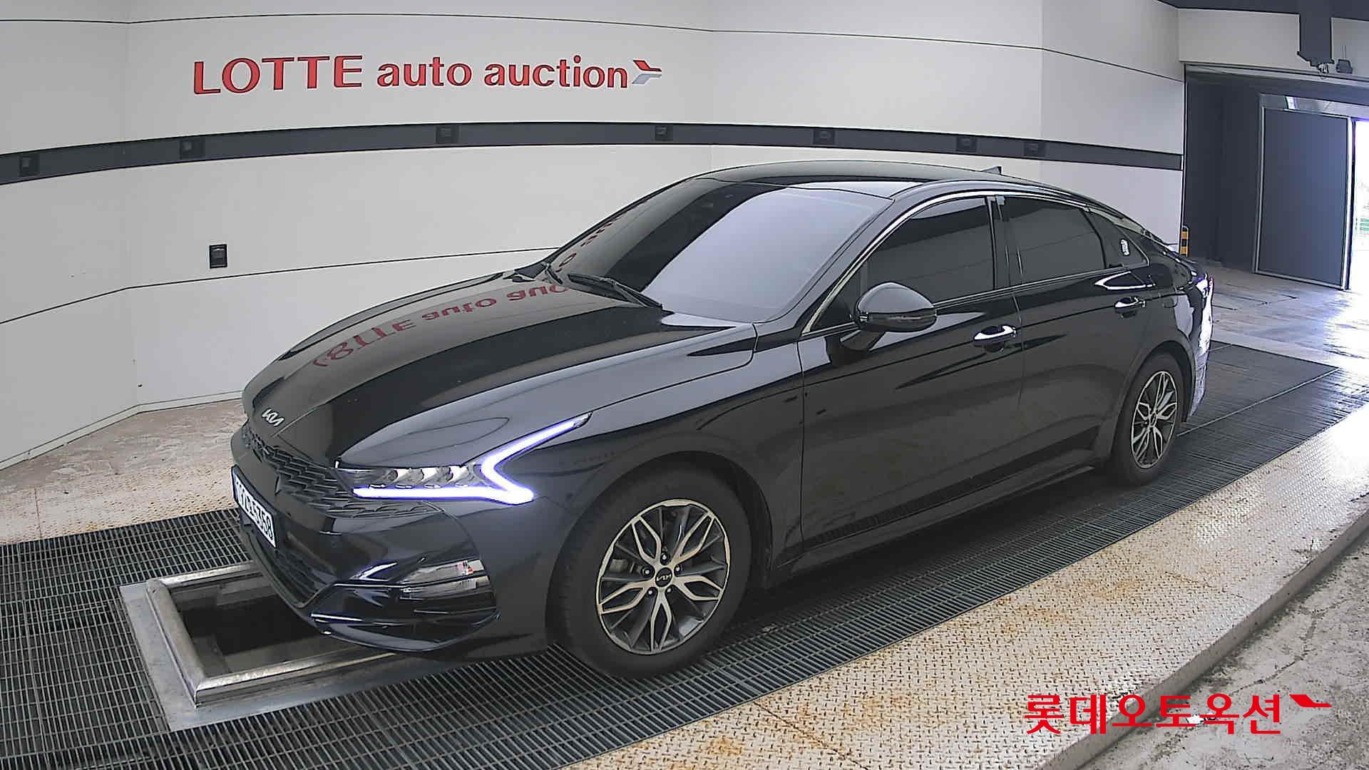 2023 - kia k5