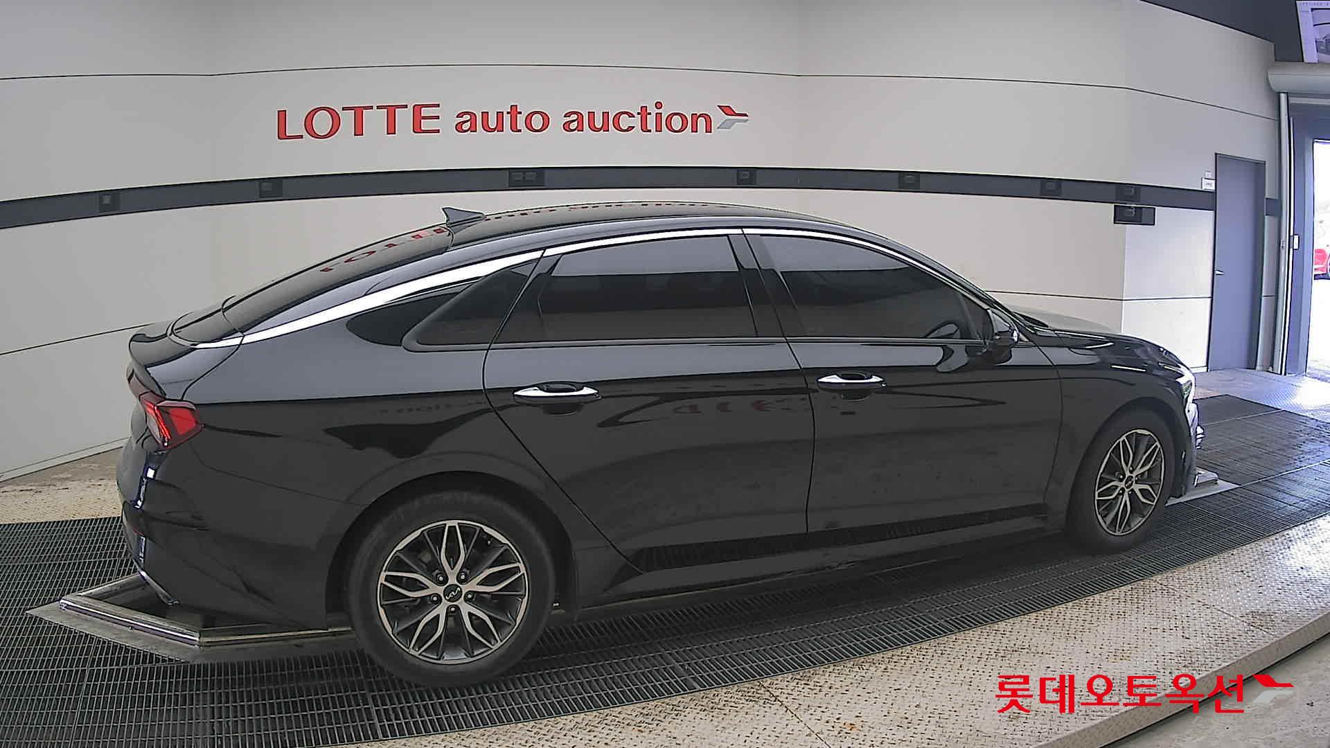 2023 - kia k5