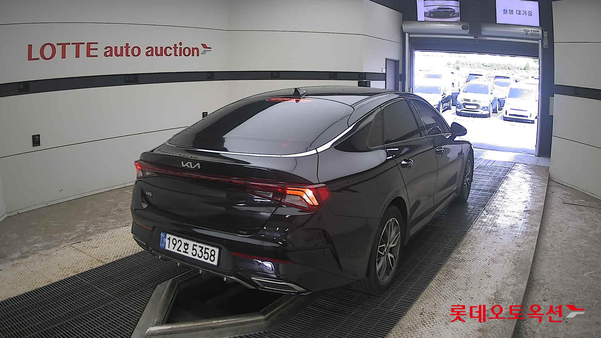 2023 - kia k5