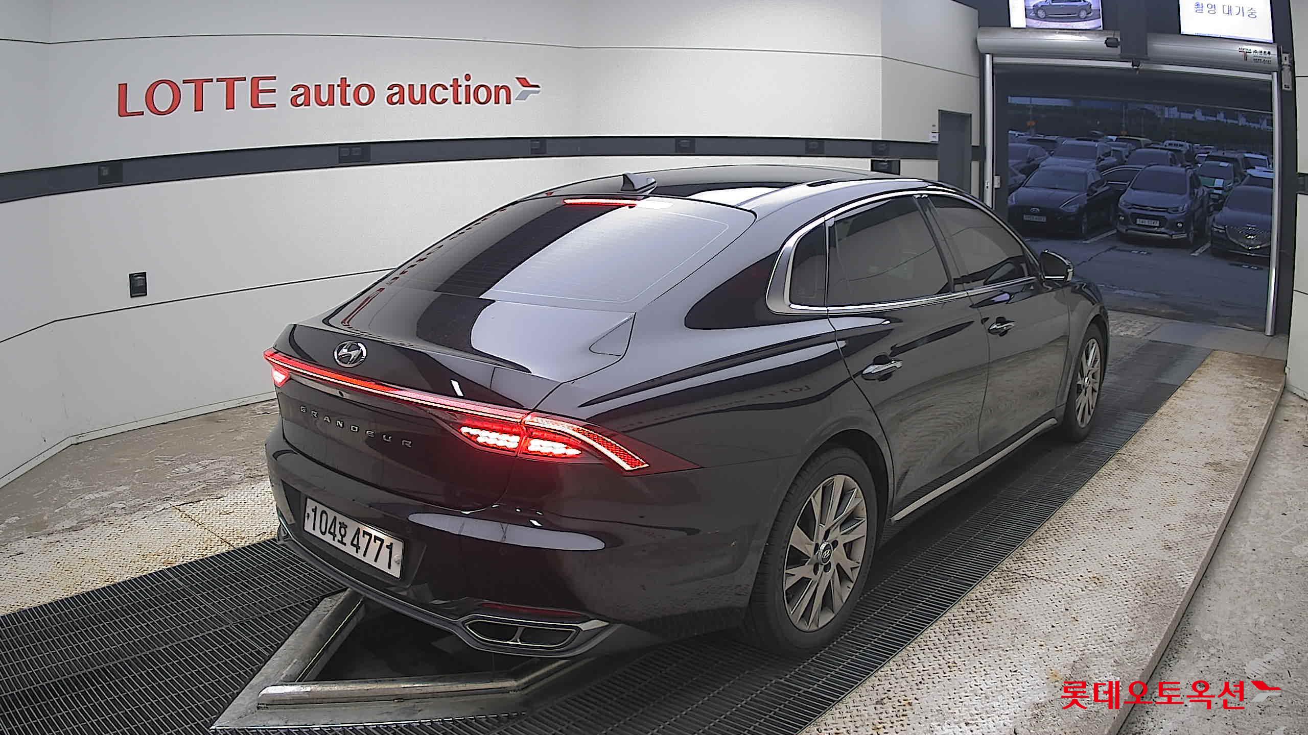 2020 - hyundai grandeur