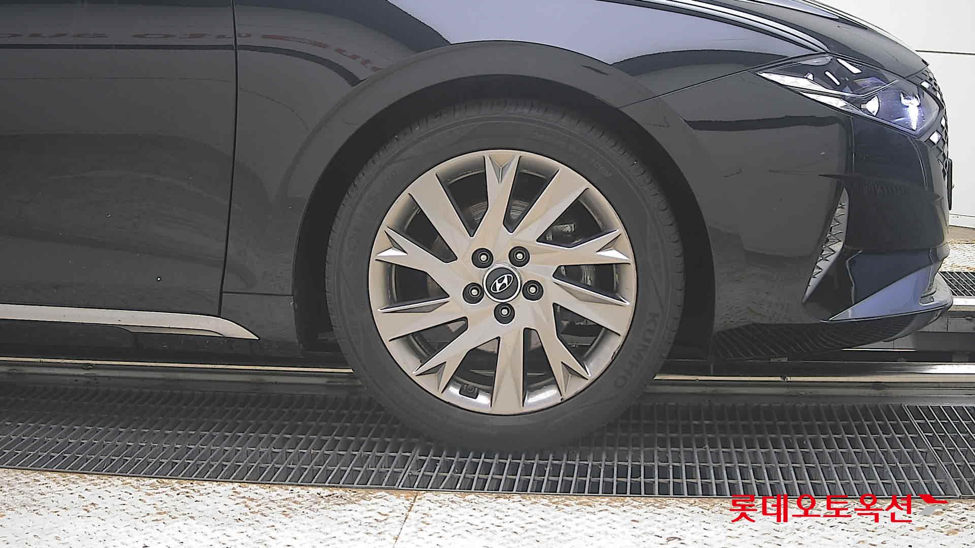 2020 - hyundai grandeur