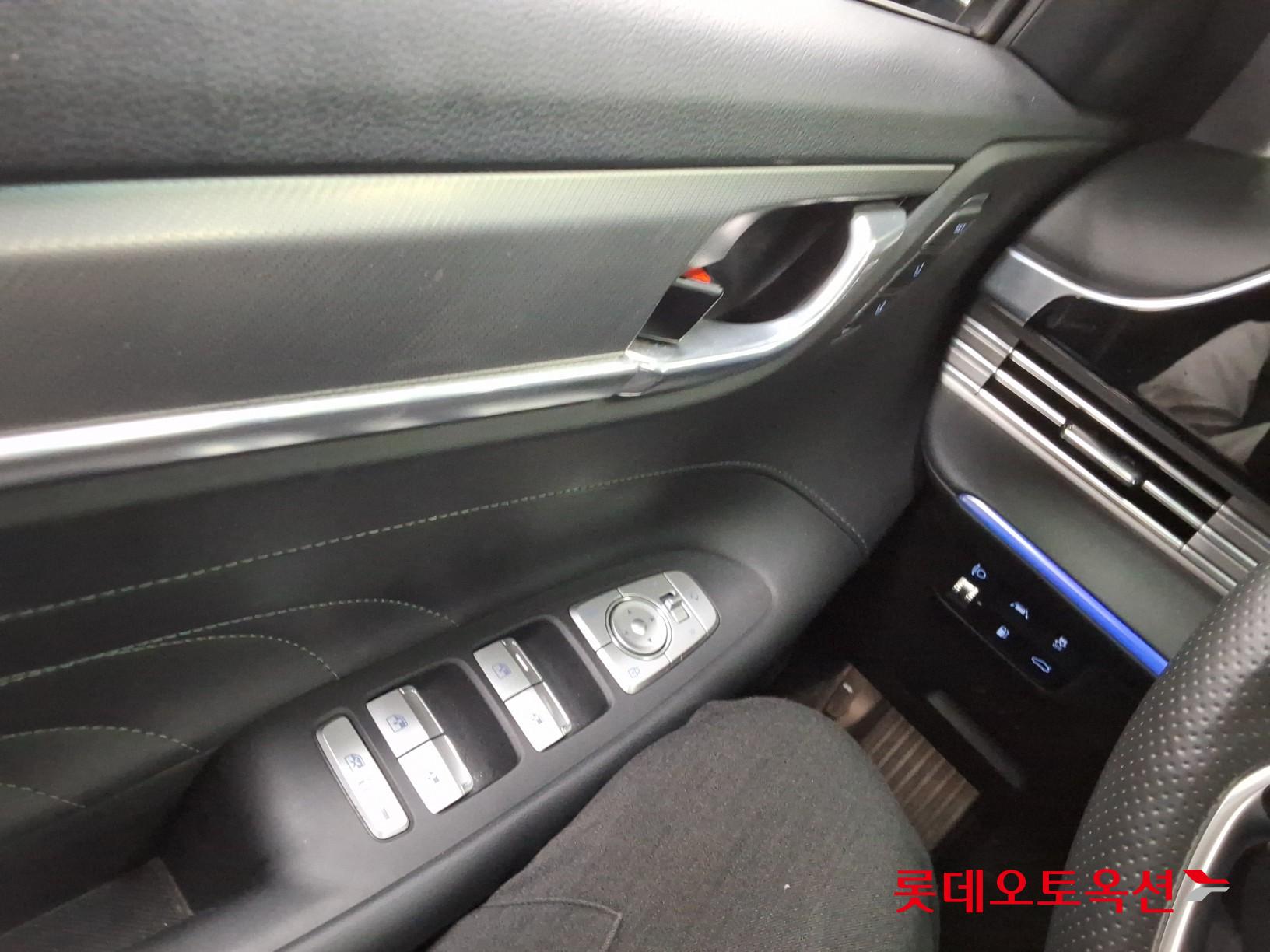 2020 - hyundai grandeur