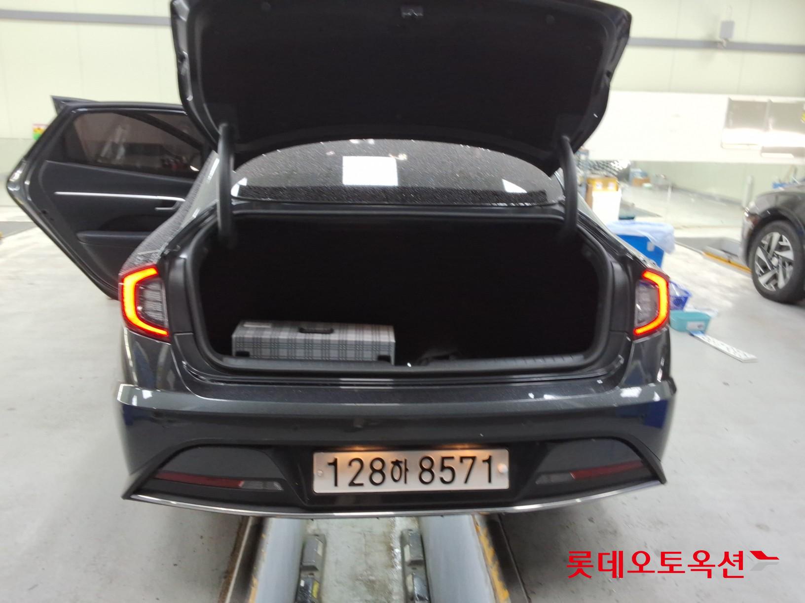 2020 - hyundai sonata