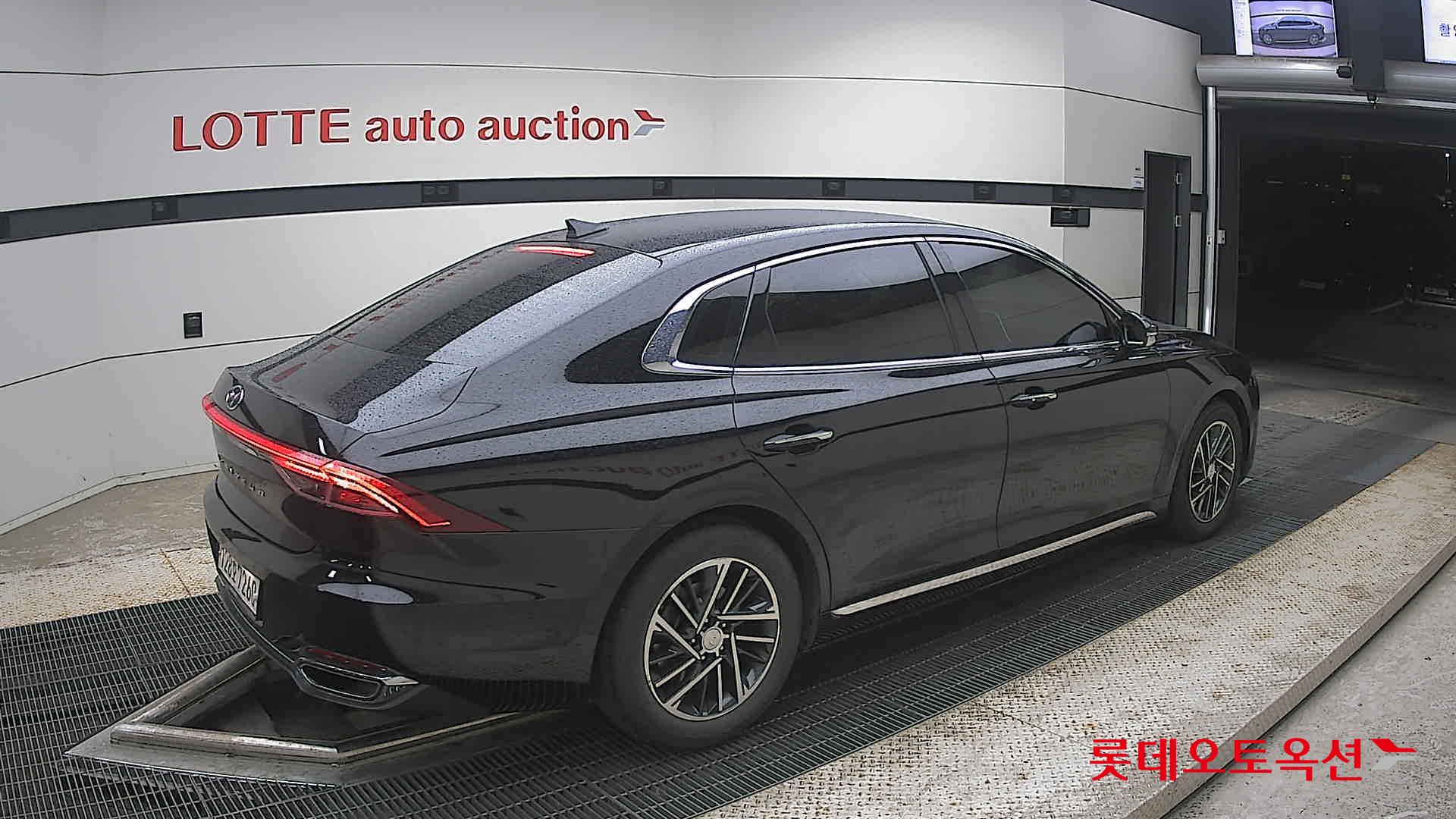 2020 - hyundai grandeur
