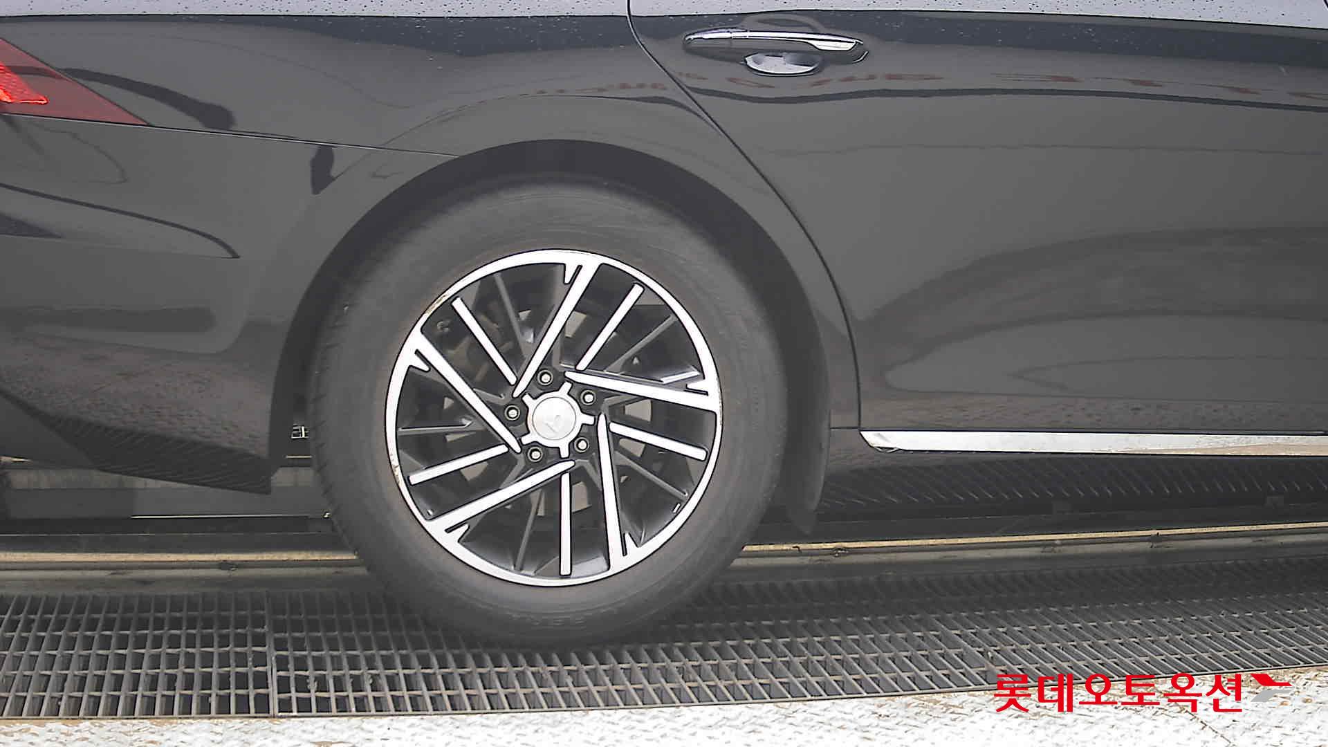 2020 - hyundai grandeur