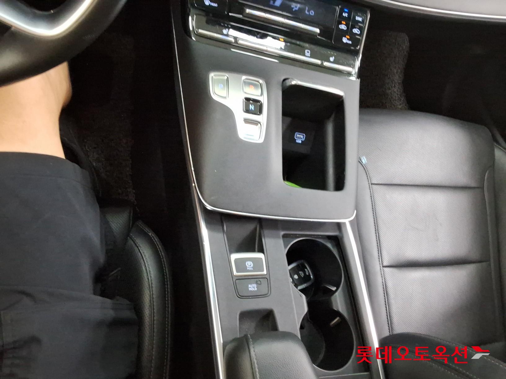 2020 - hyundai grandeur