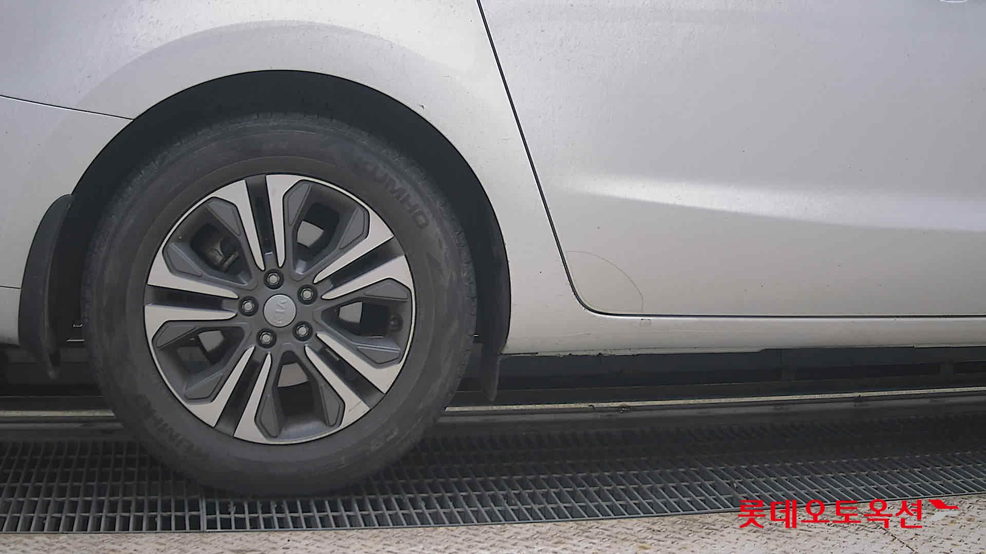 2020 - kia carnival