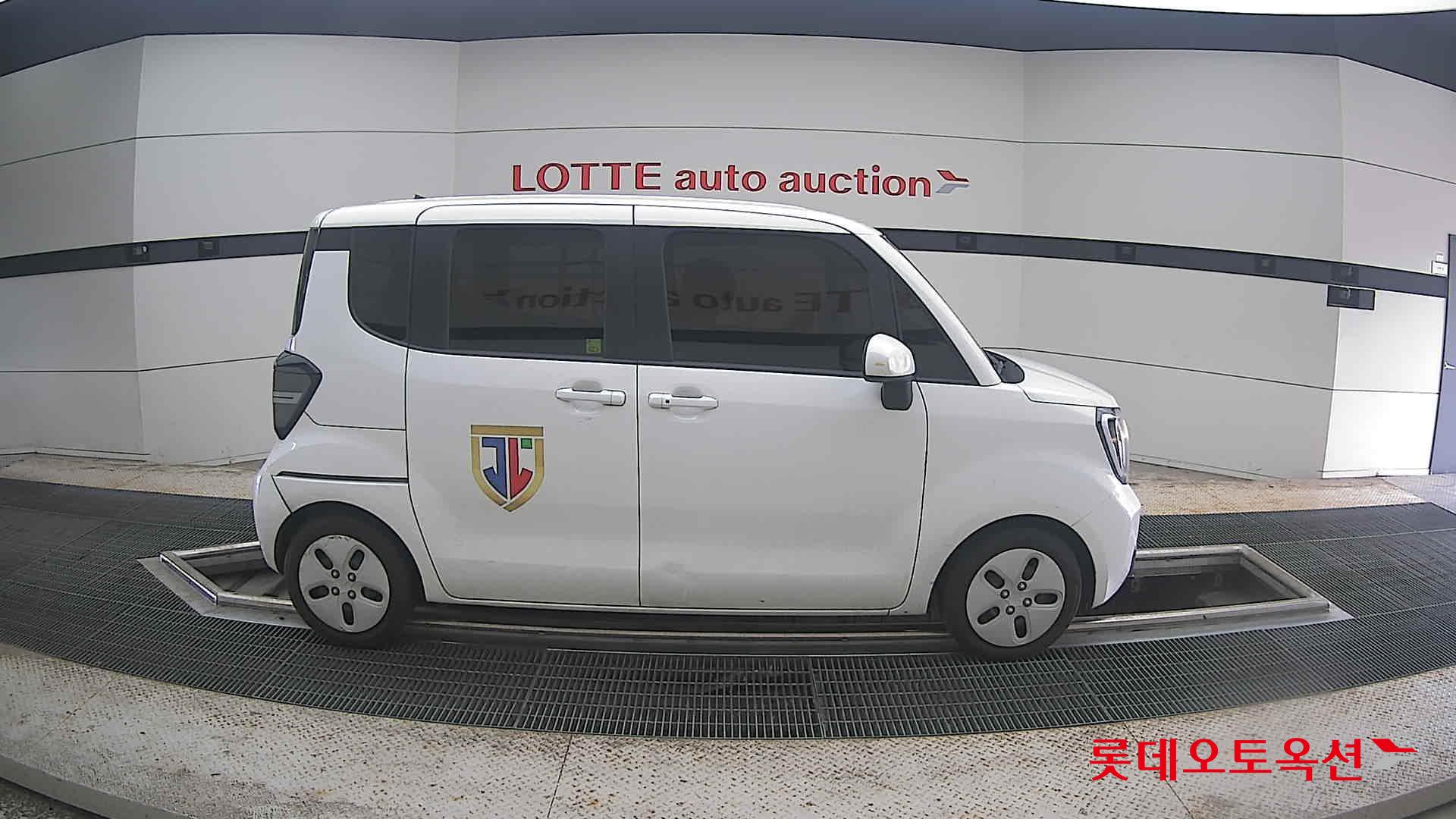 2023 - kia ray