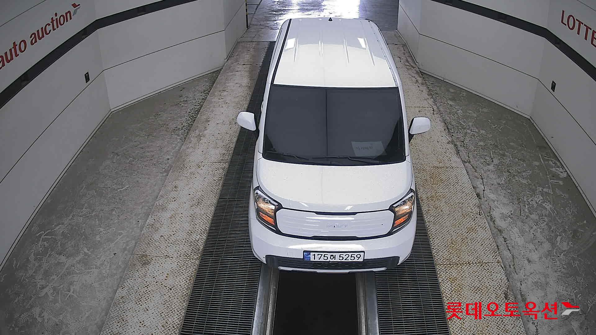 2023 - kia ray
