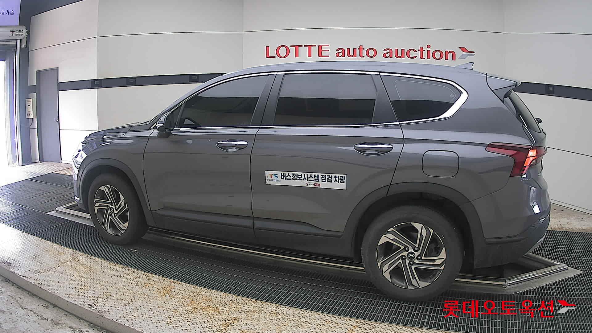 2021 - hyundai santafe