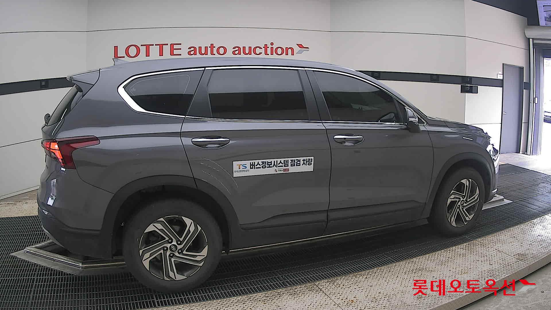 2021 - hyundai santafe