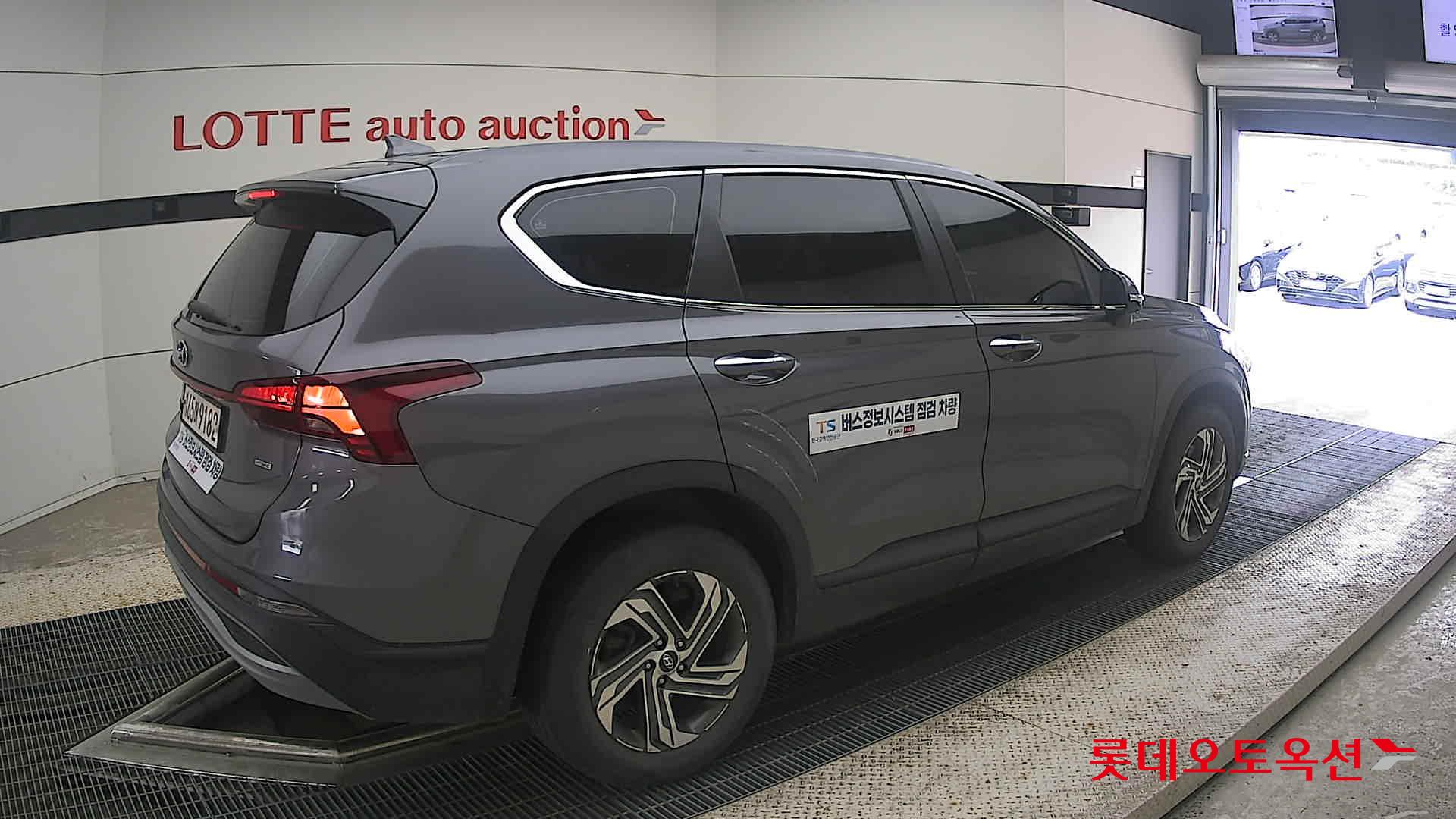 2021 - hyundai santafe