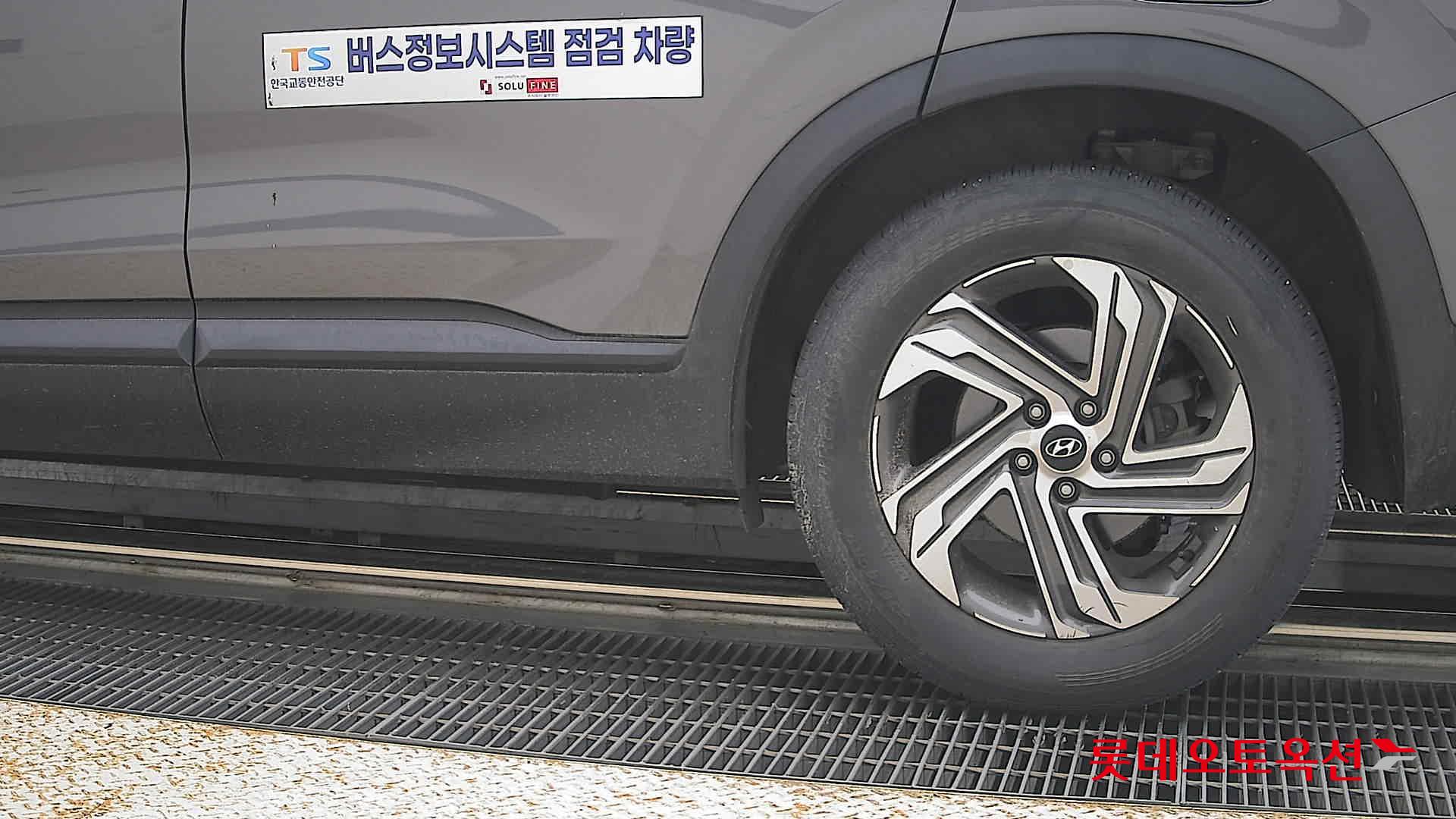 2021 - hyundai santafe
