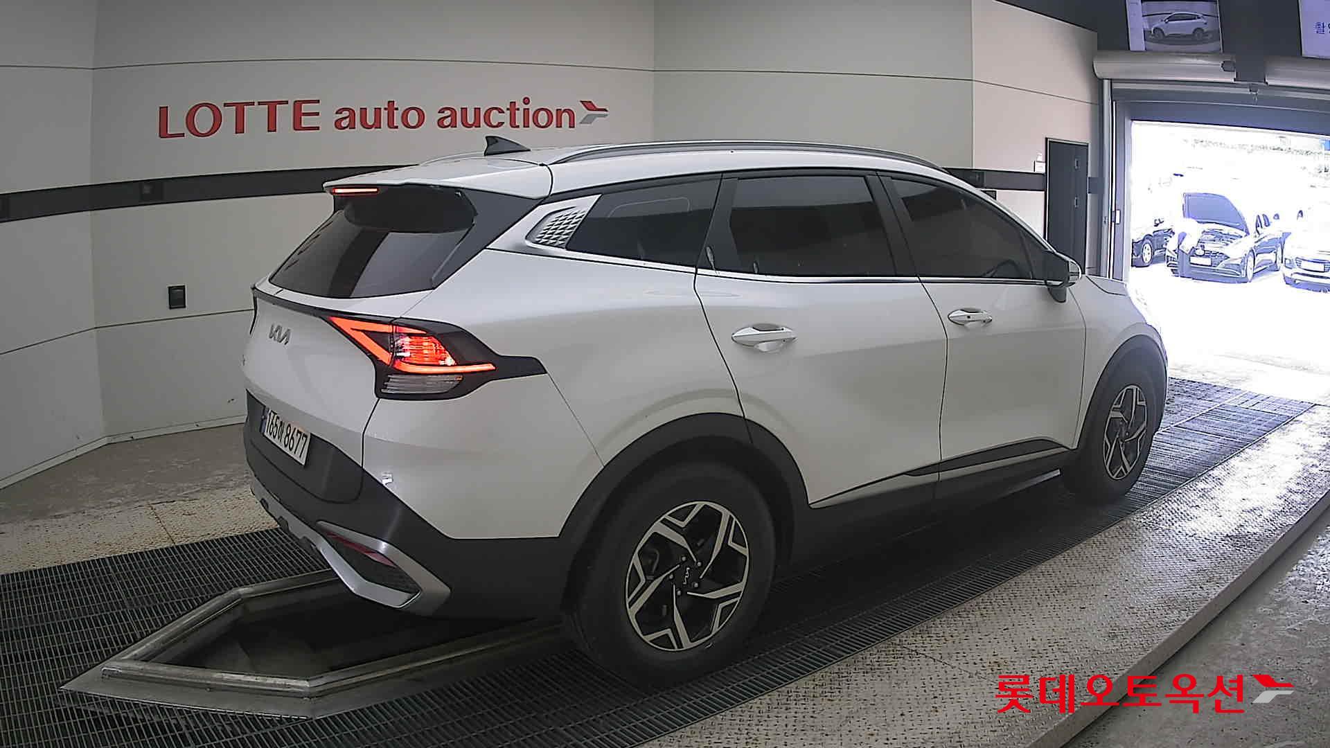 2022 - kia sportage