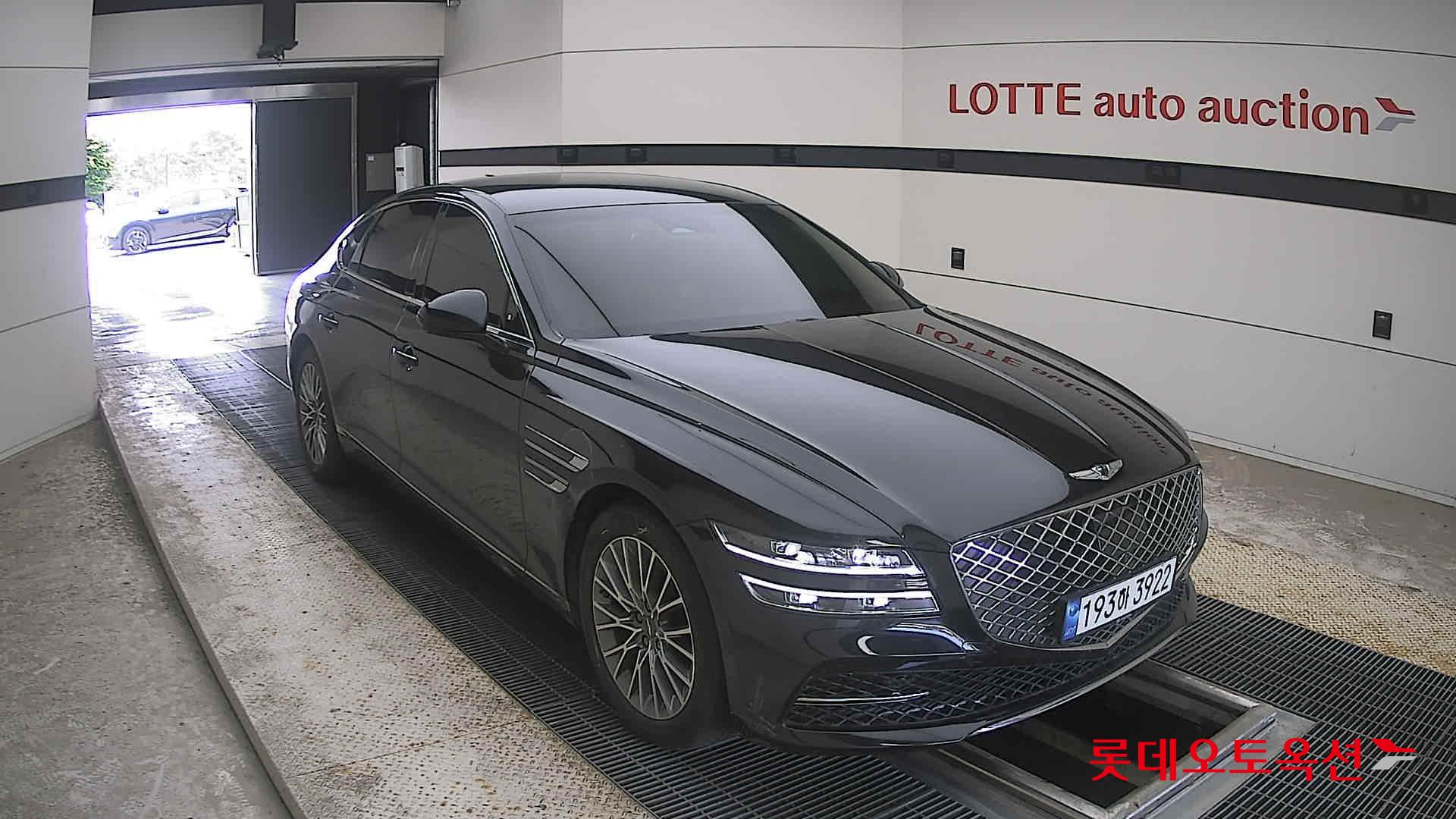 2022 - genesis g80
