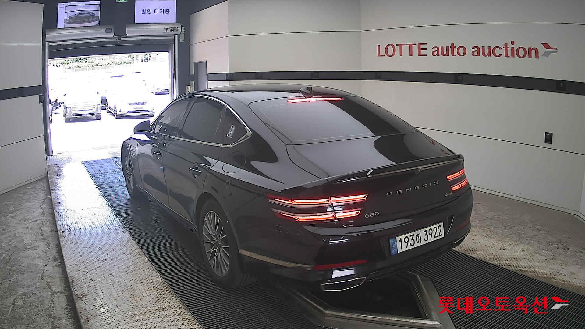 2022 - genesis g80