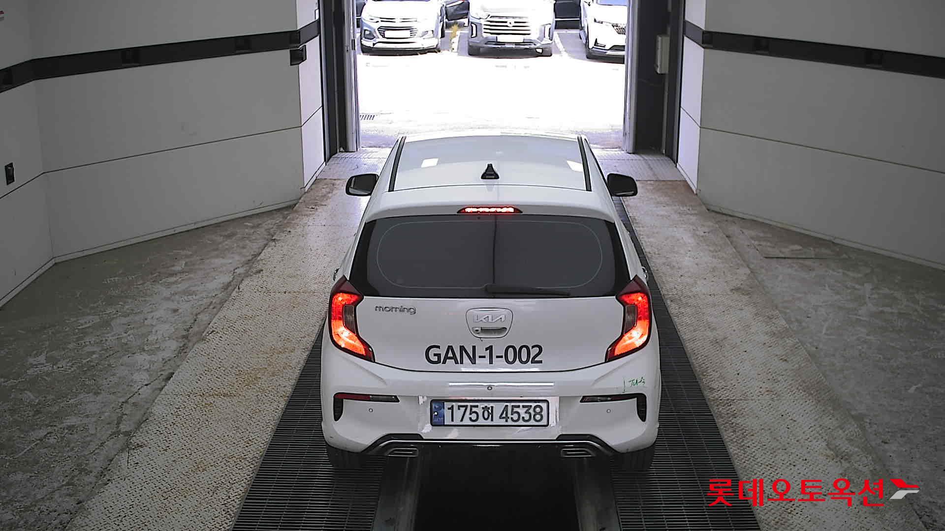 Kia Morning 2023 Clear White из Кореи, фото 5
