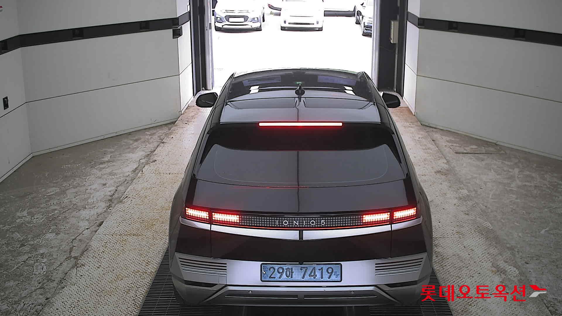 2022 - hyundai ioniq