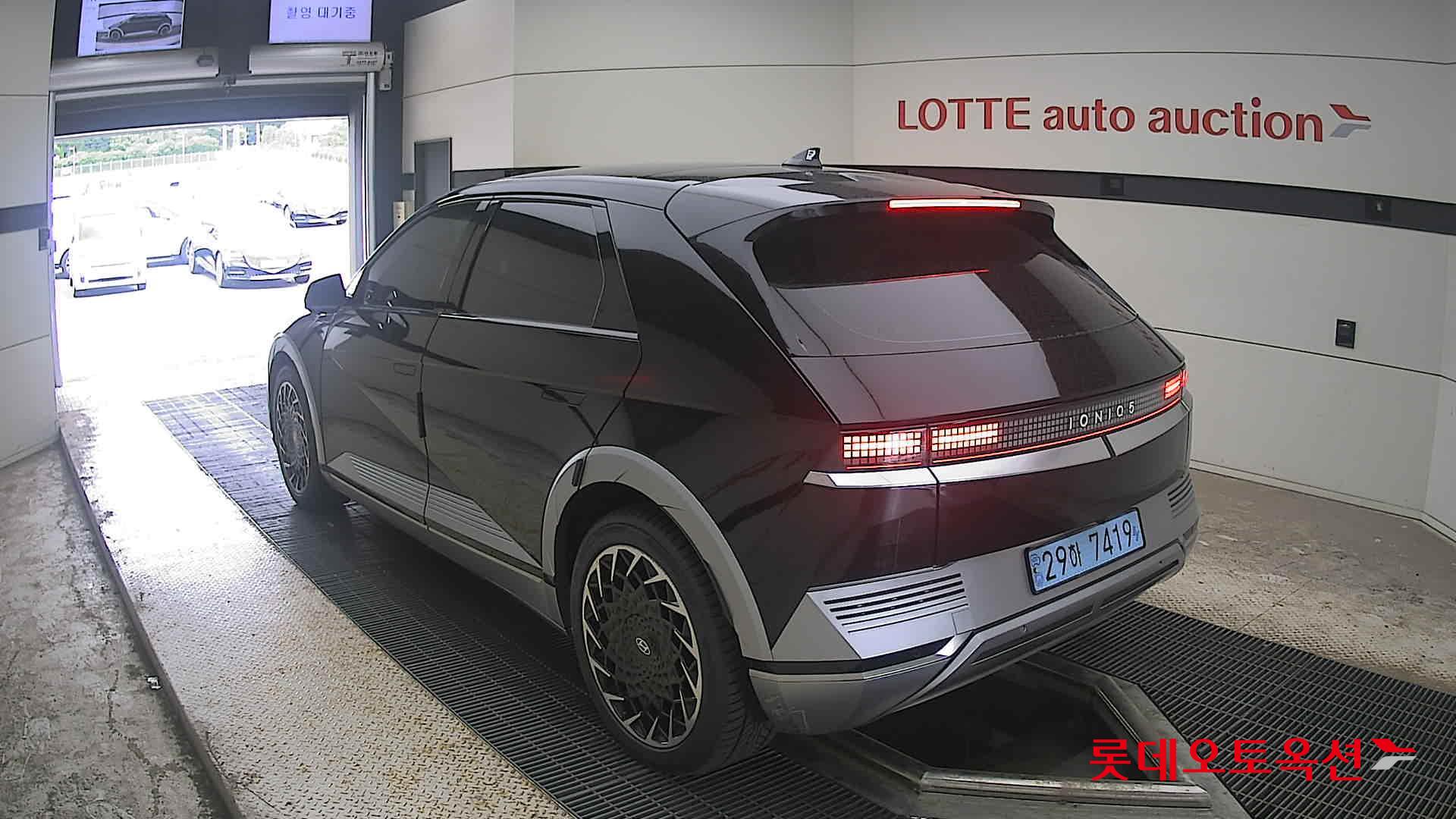 2022 - hyundai ioniq