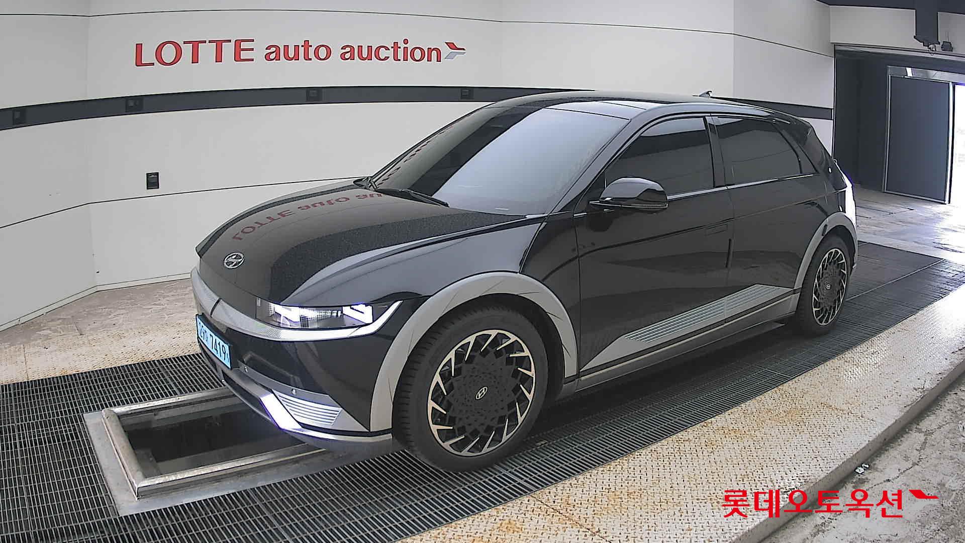 2022 - hyundai ioniq